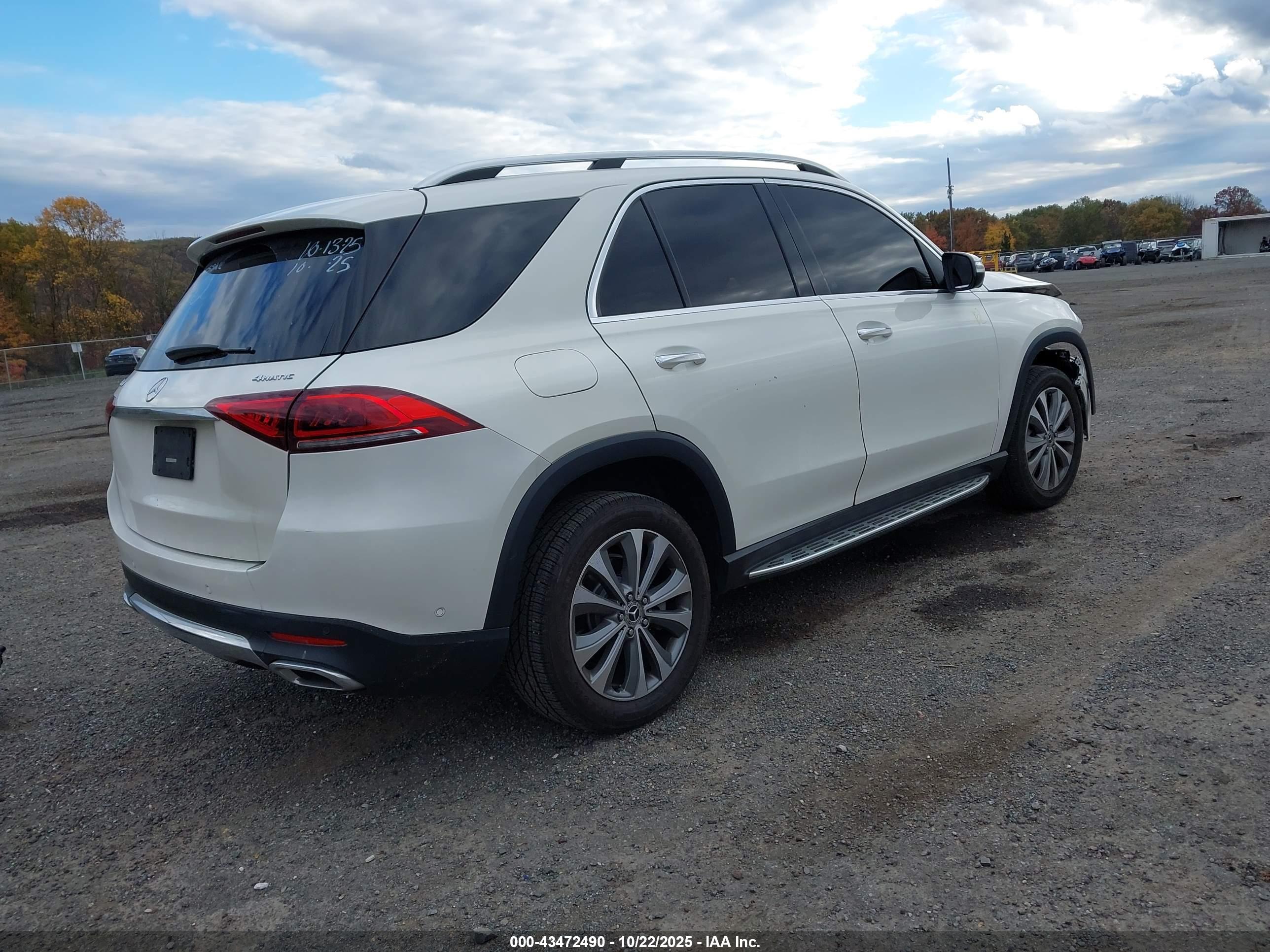 MERCEDES-BENZ GLE image 4