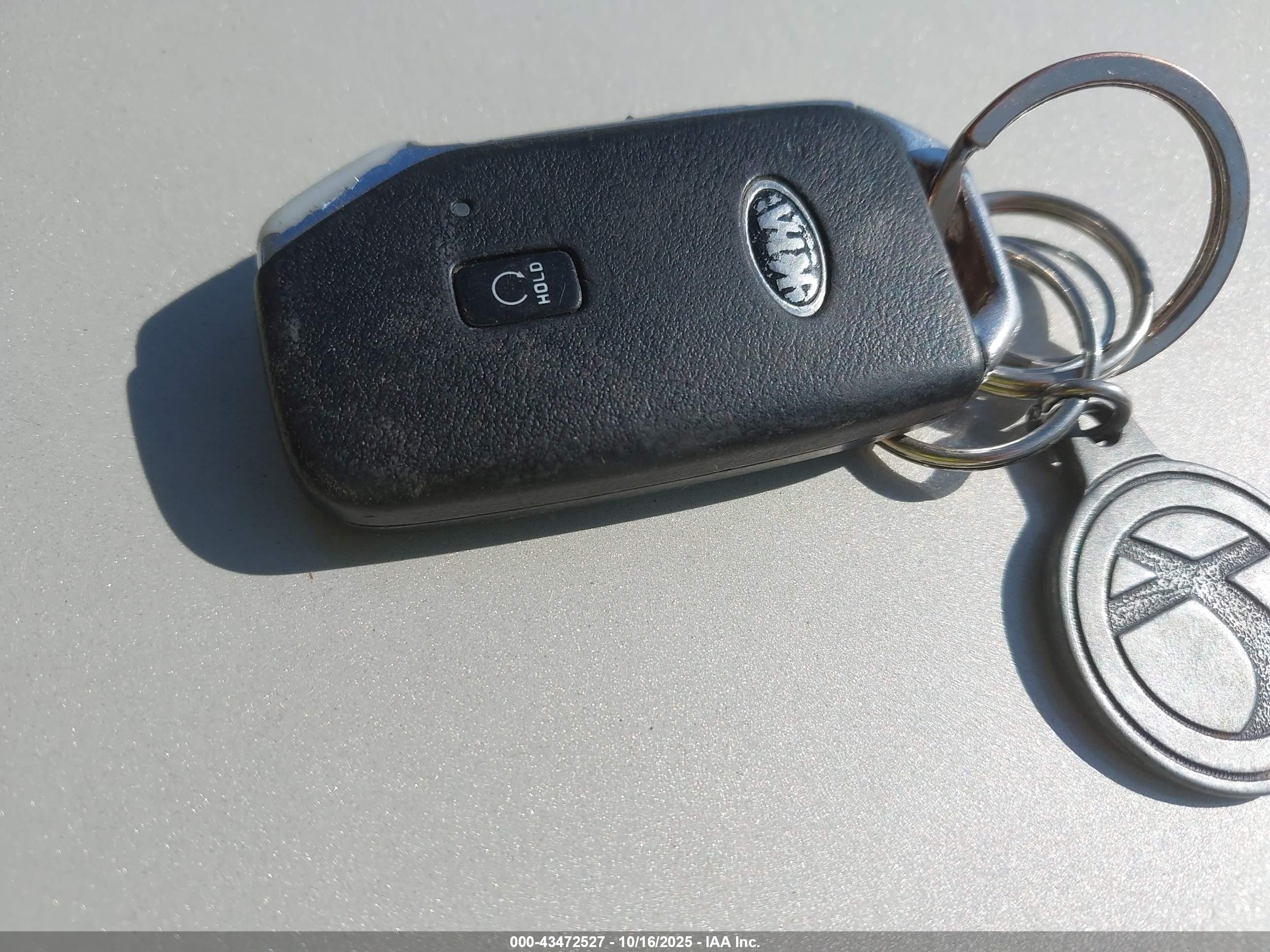 KIA K5 image 11