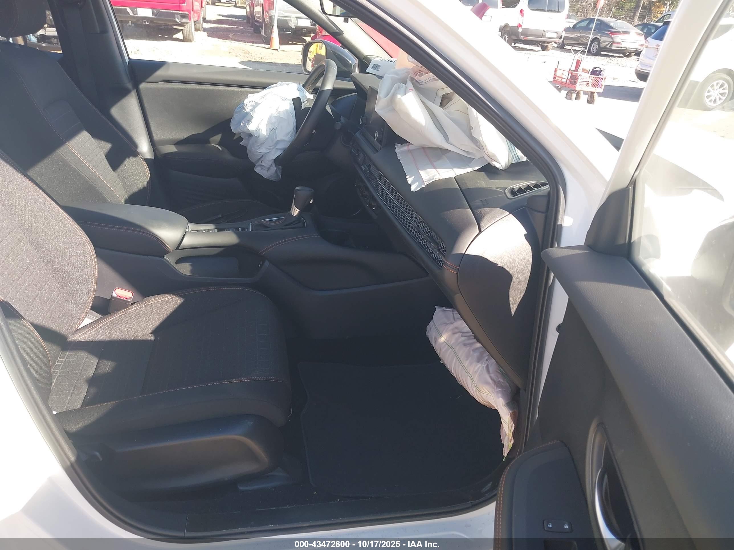 HONDA HR-V image 5