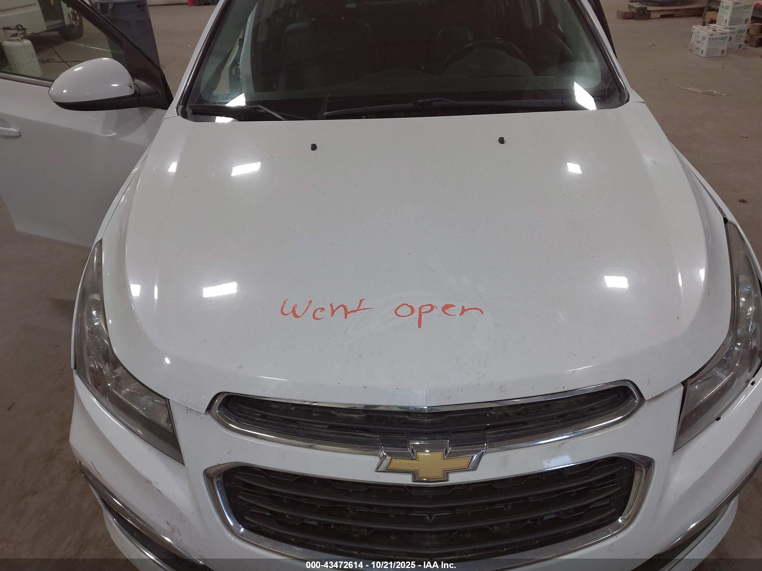 CHEVROLET CRUZE image 10