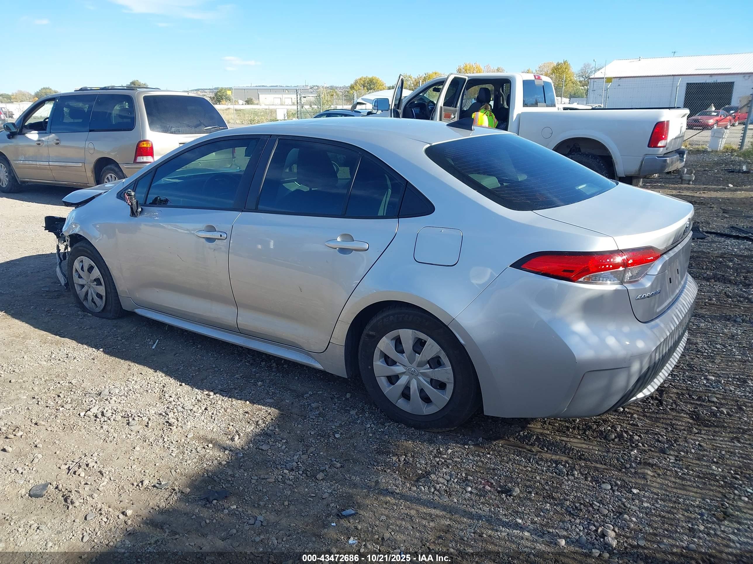 TOYOTA COROLLA image 3