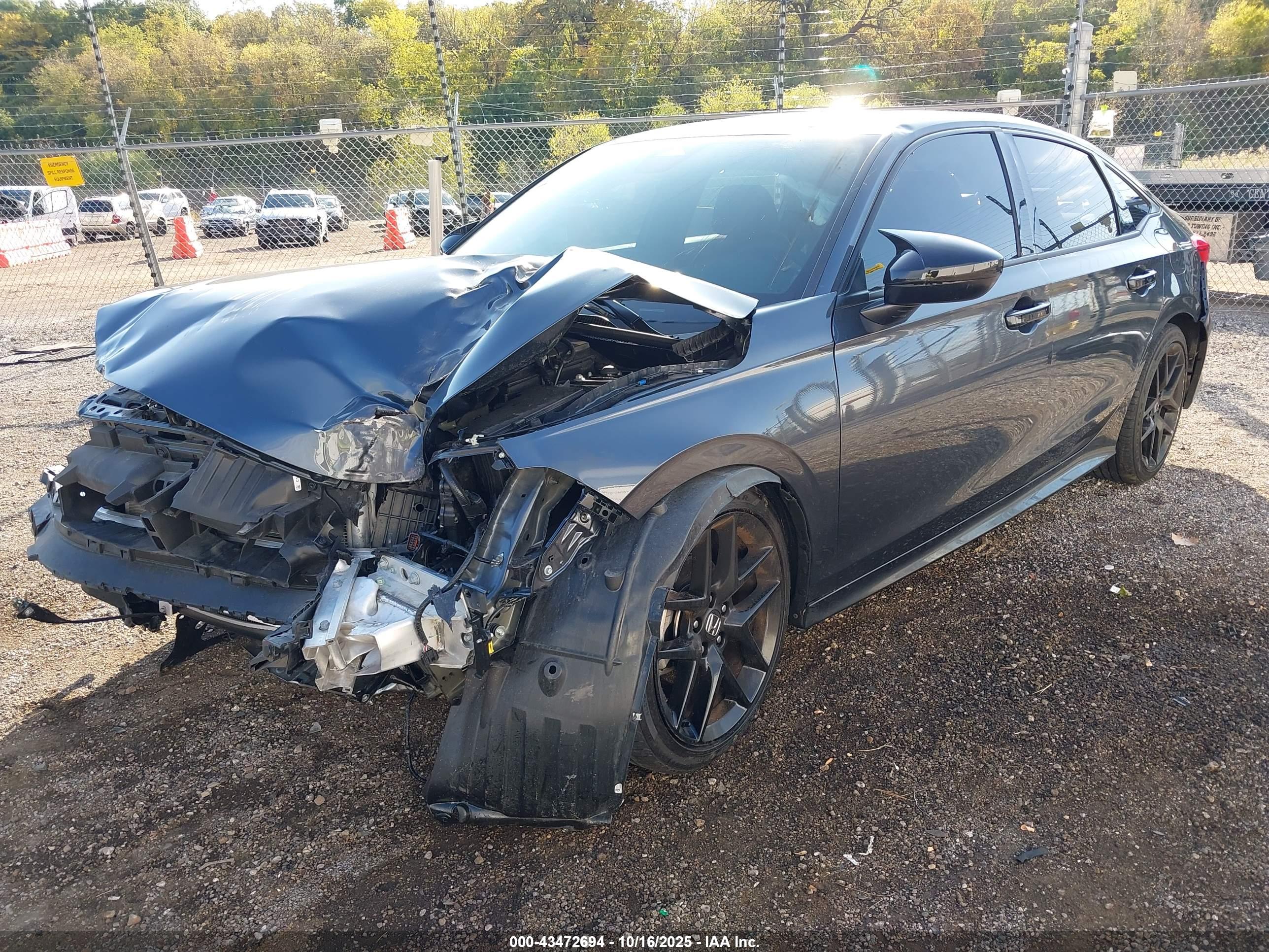 HONDA CIVIC image 2