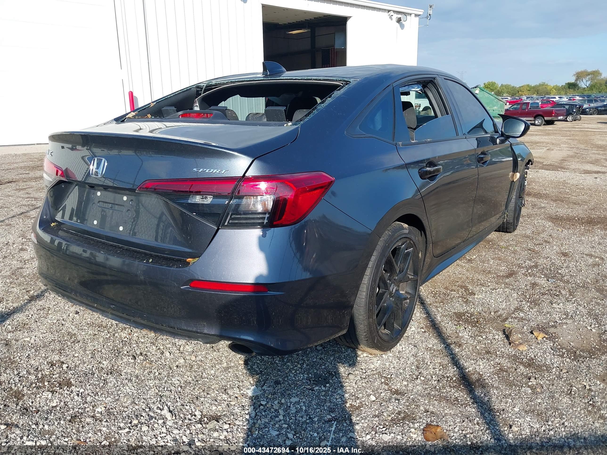 HONDA CIVIC image 4