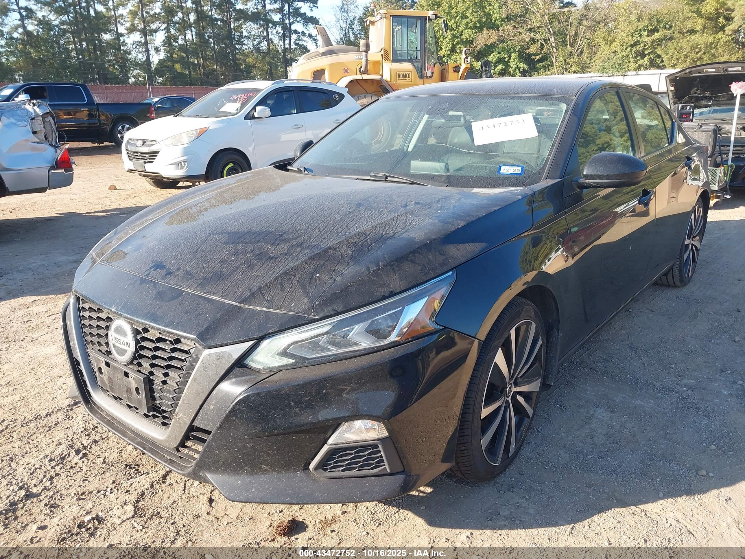 NISSAN ALTIMA image 2