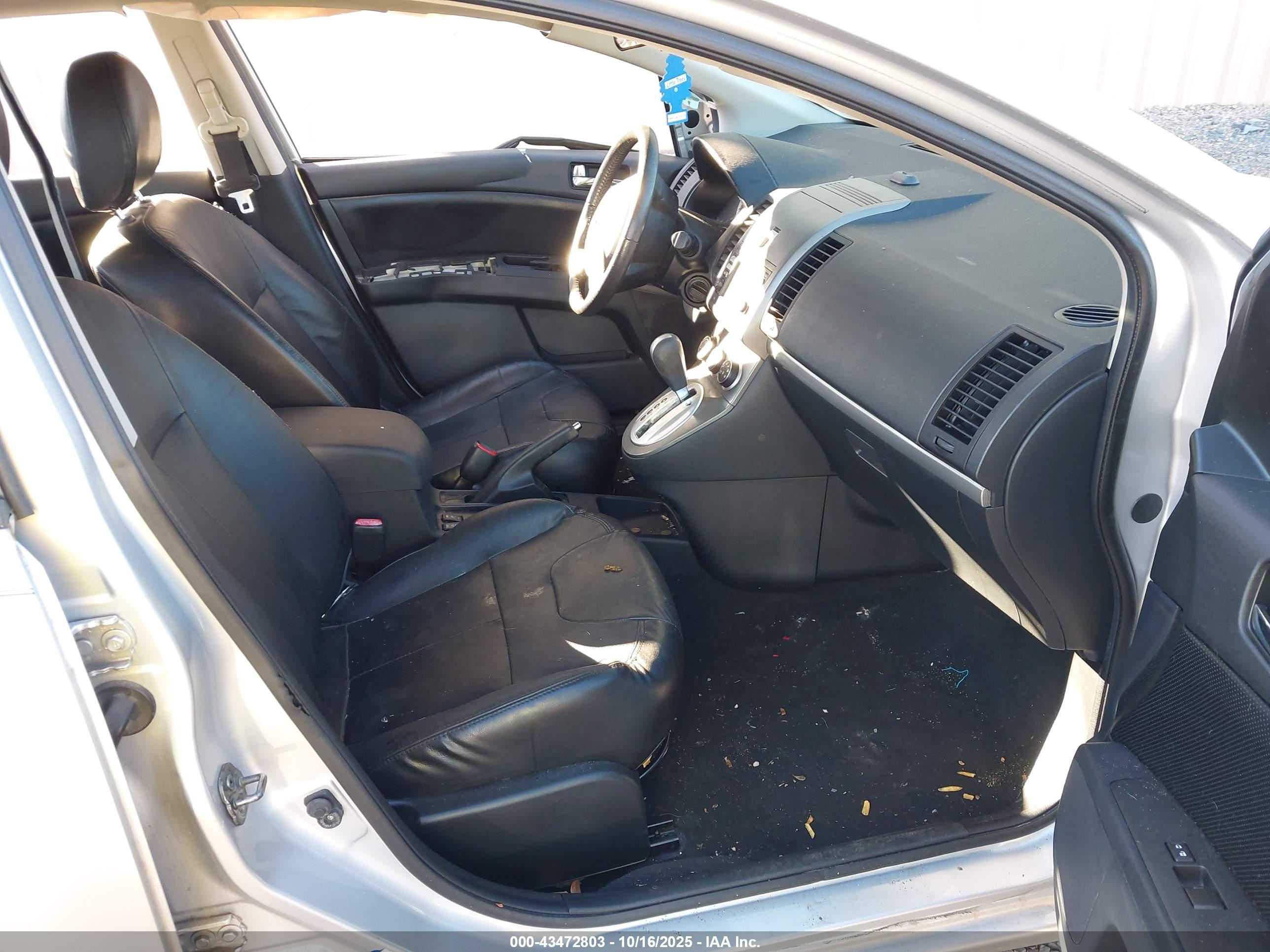 NISSAN SENTRA image 5