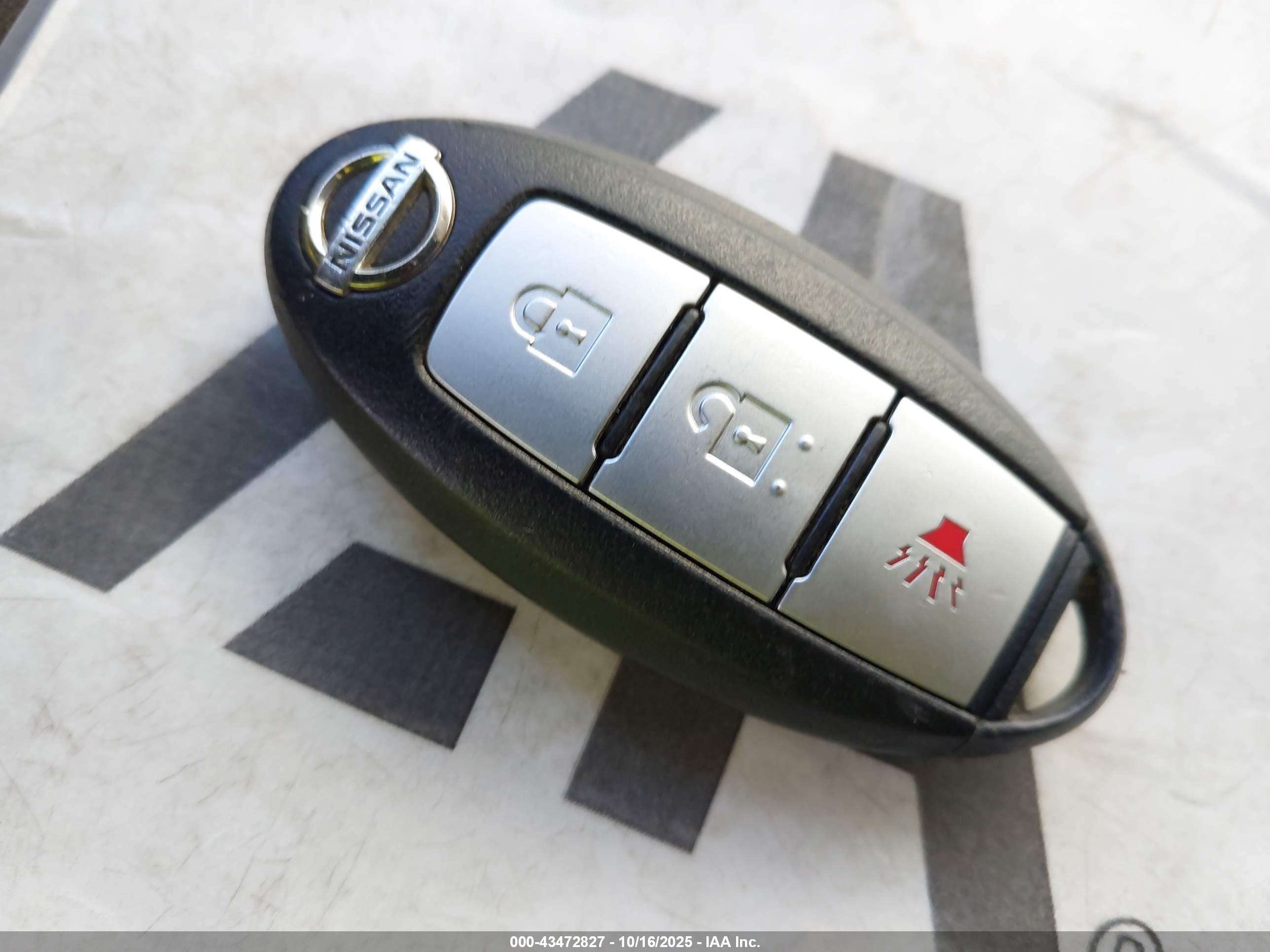 NISSAN PATHFINDER image 11