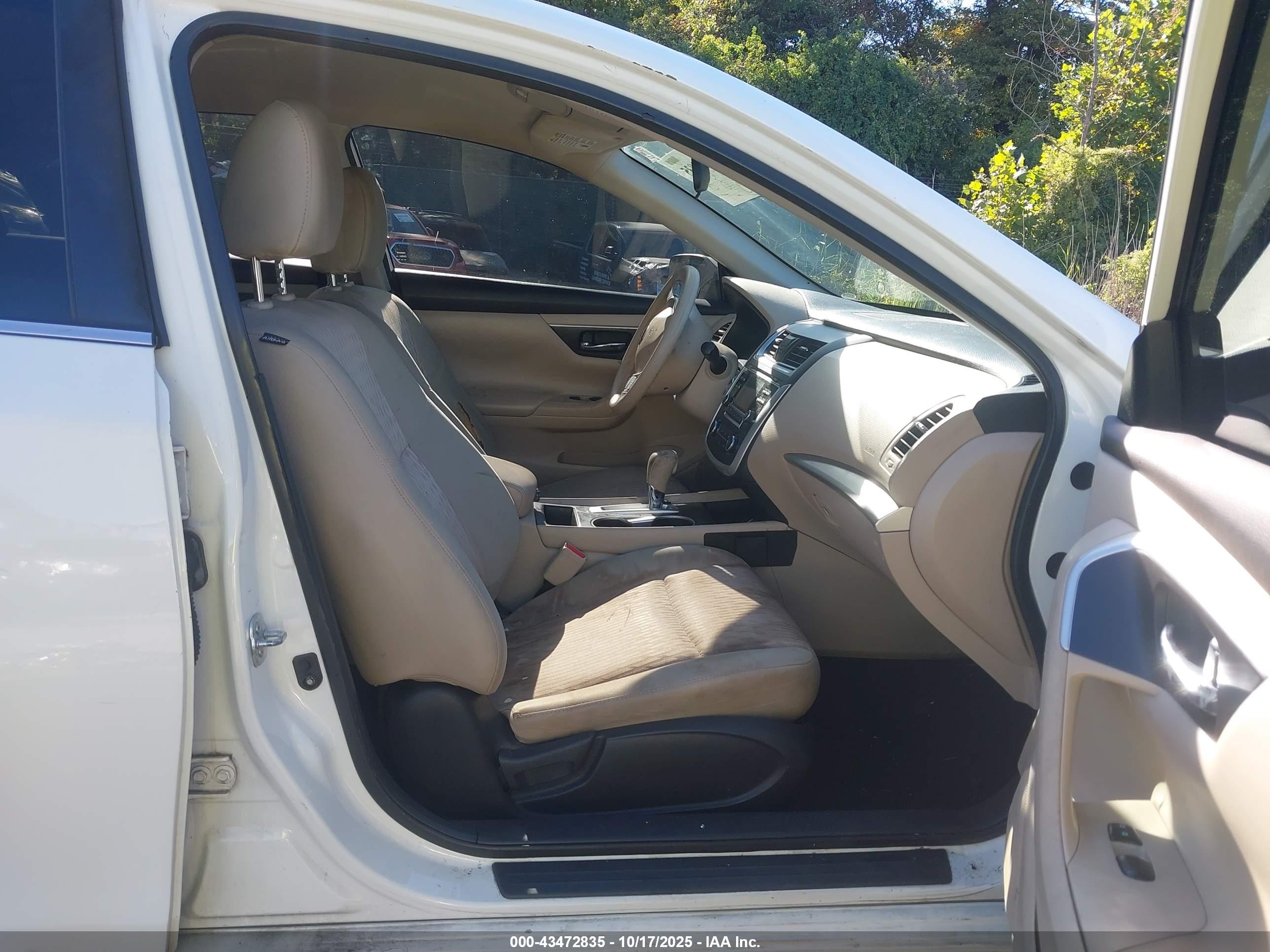 NISSAN ALTIMA image 5