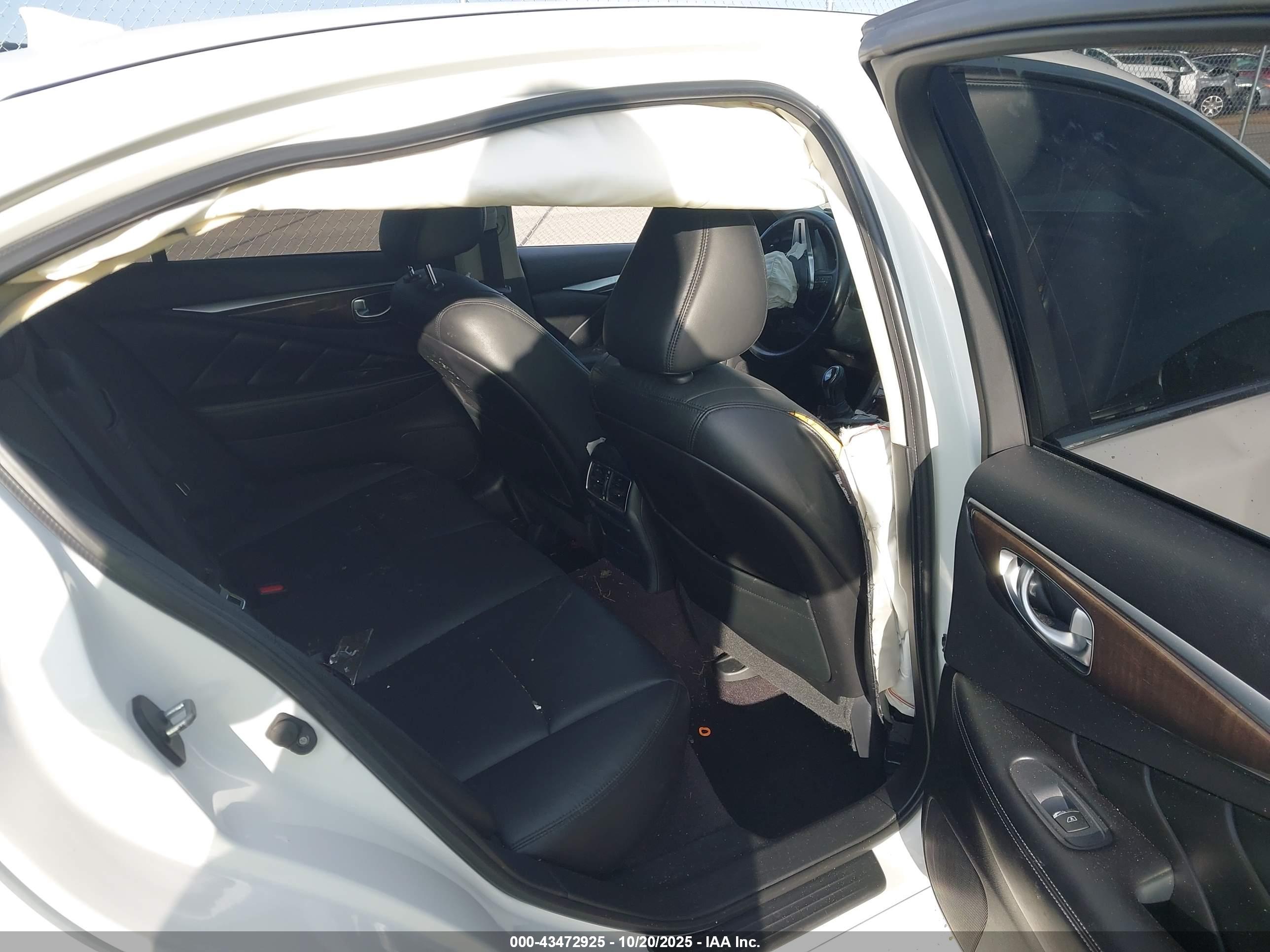 INFINITI Q50 image 8