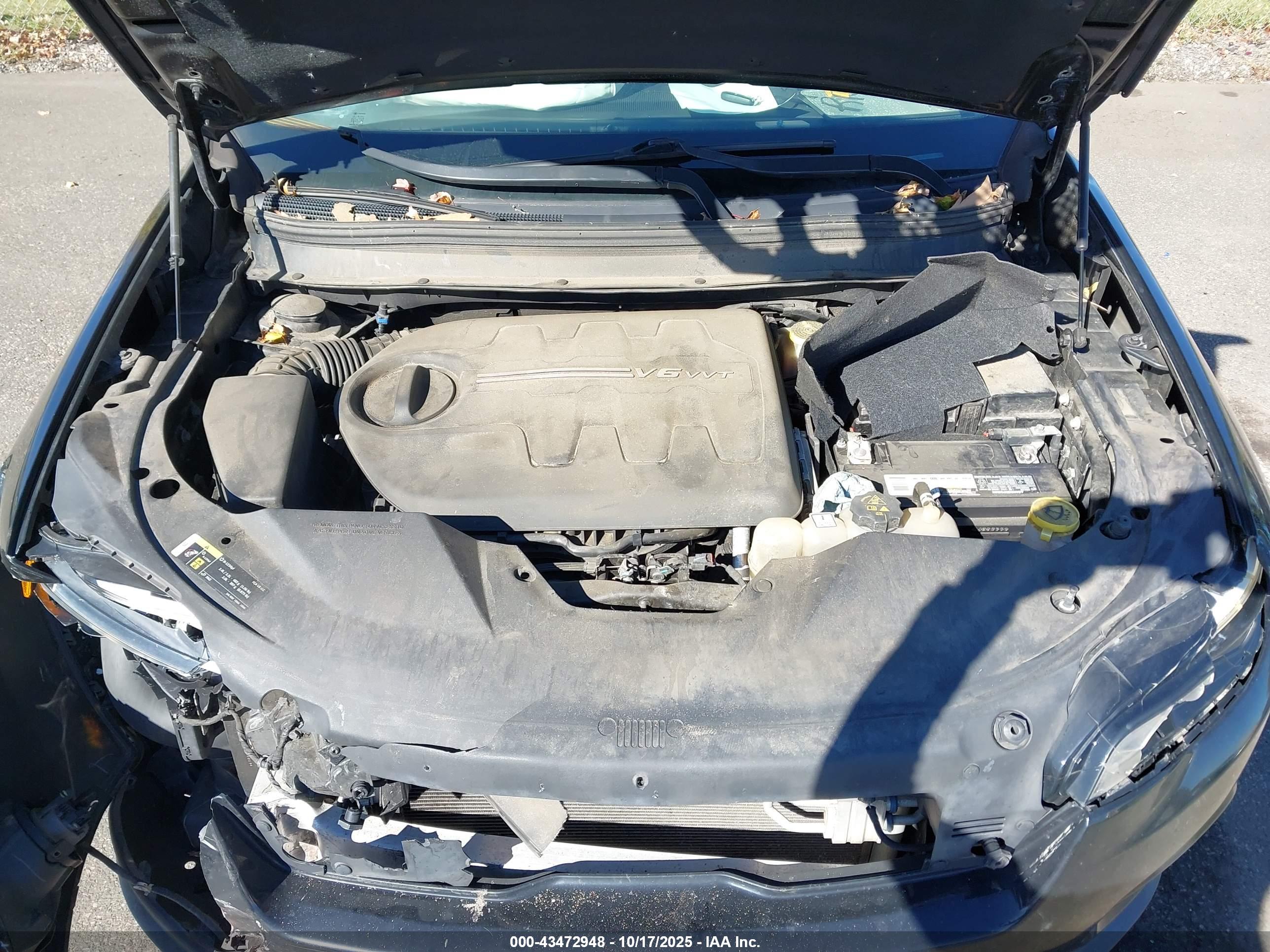 JEEP CHEROKEE image 10