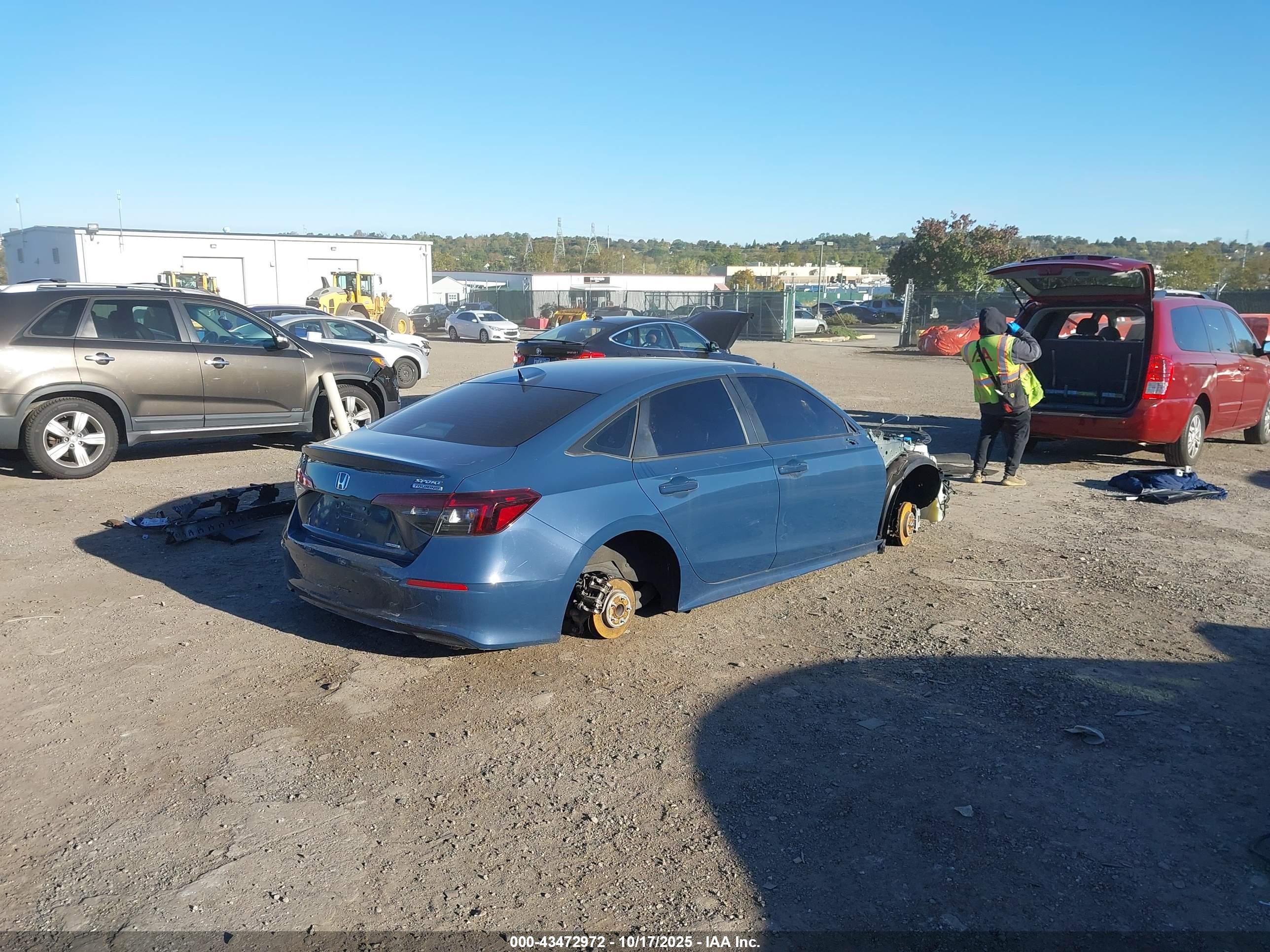 HONDA CIVIC image 4