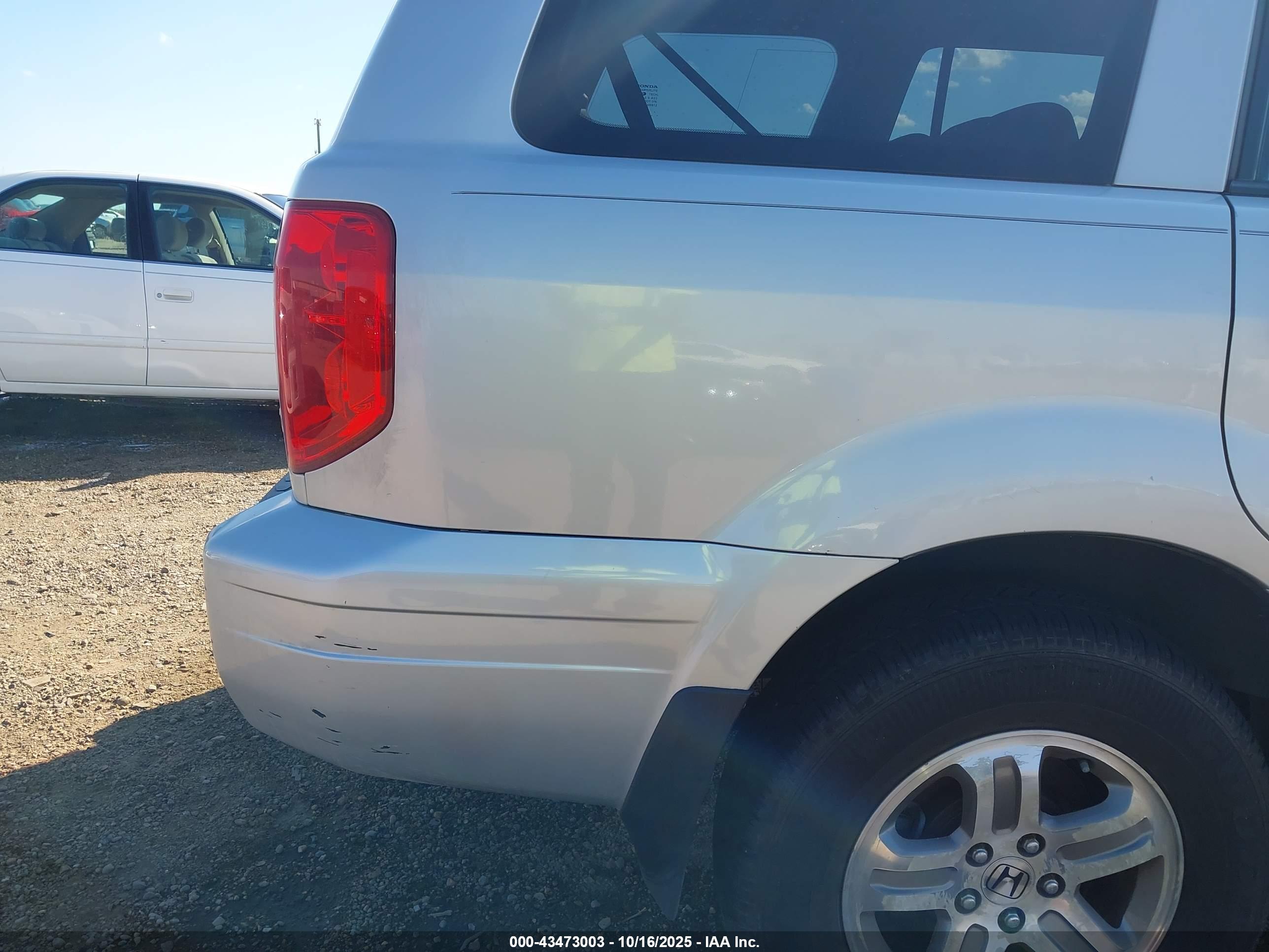 HONDA PILOT image 6