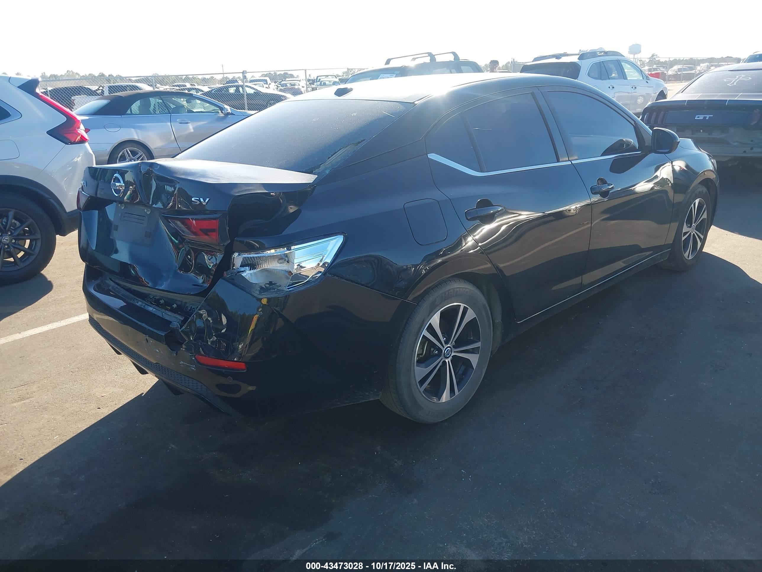 NISSAN SENTRA image 4