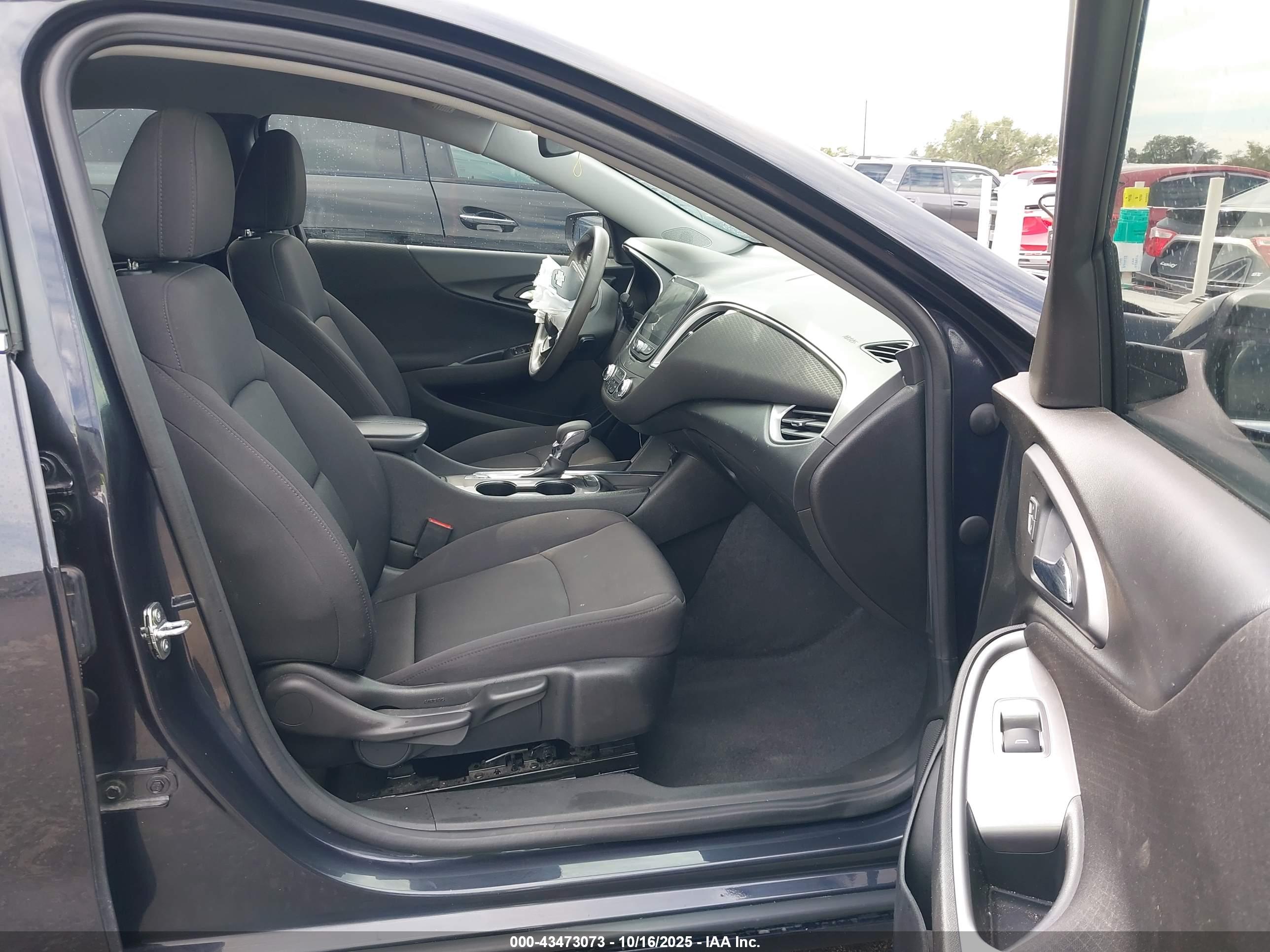 CHEVROLET MALIBU image 5
