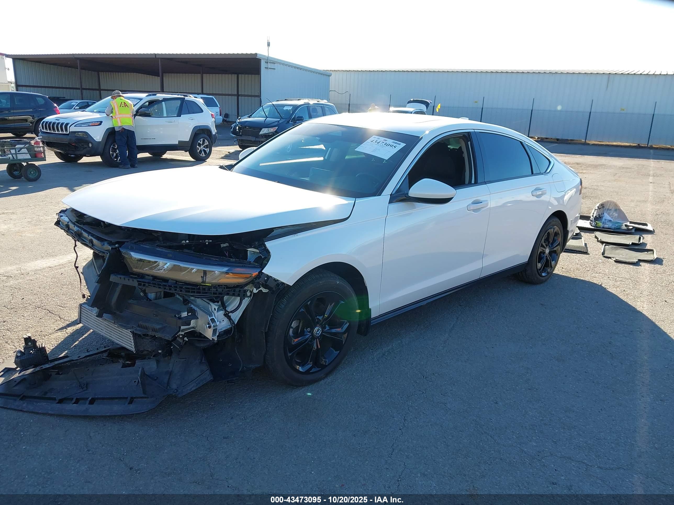 HONDA ACCORD image 2