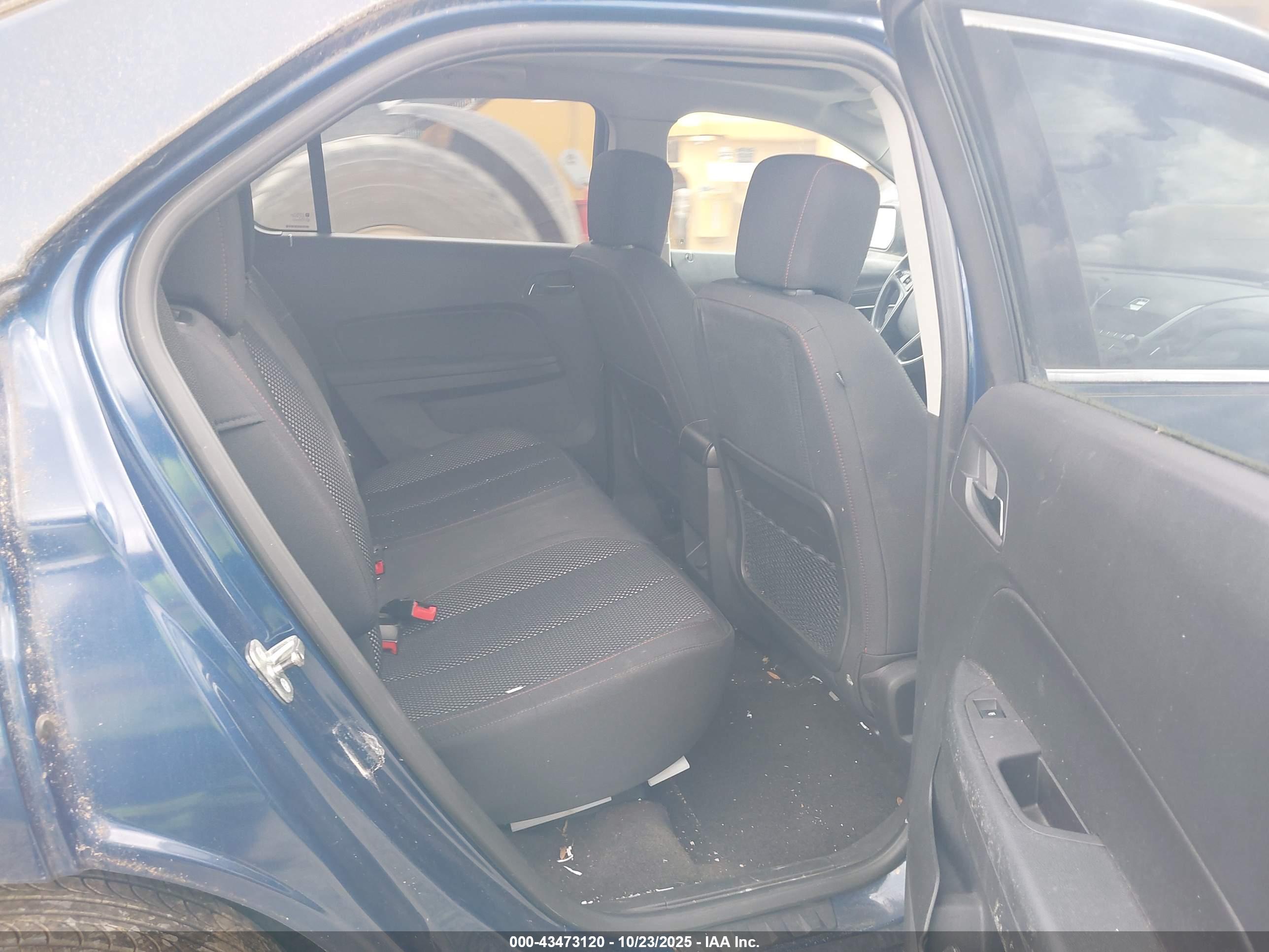 CHEVROLET EQUINOX image 8