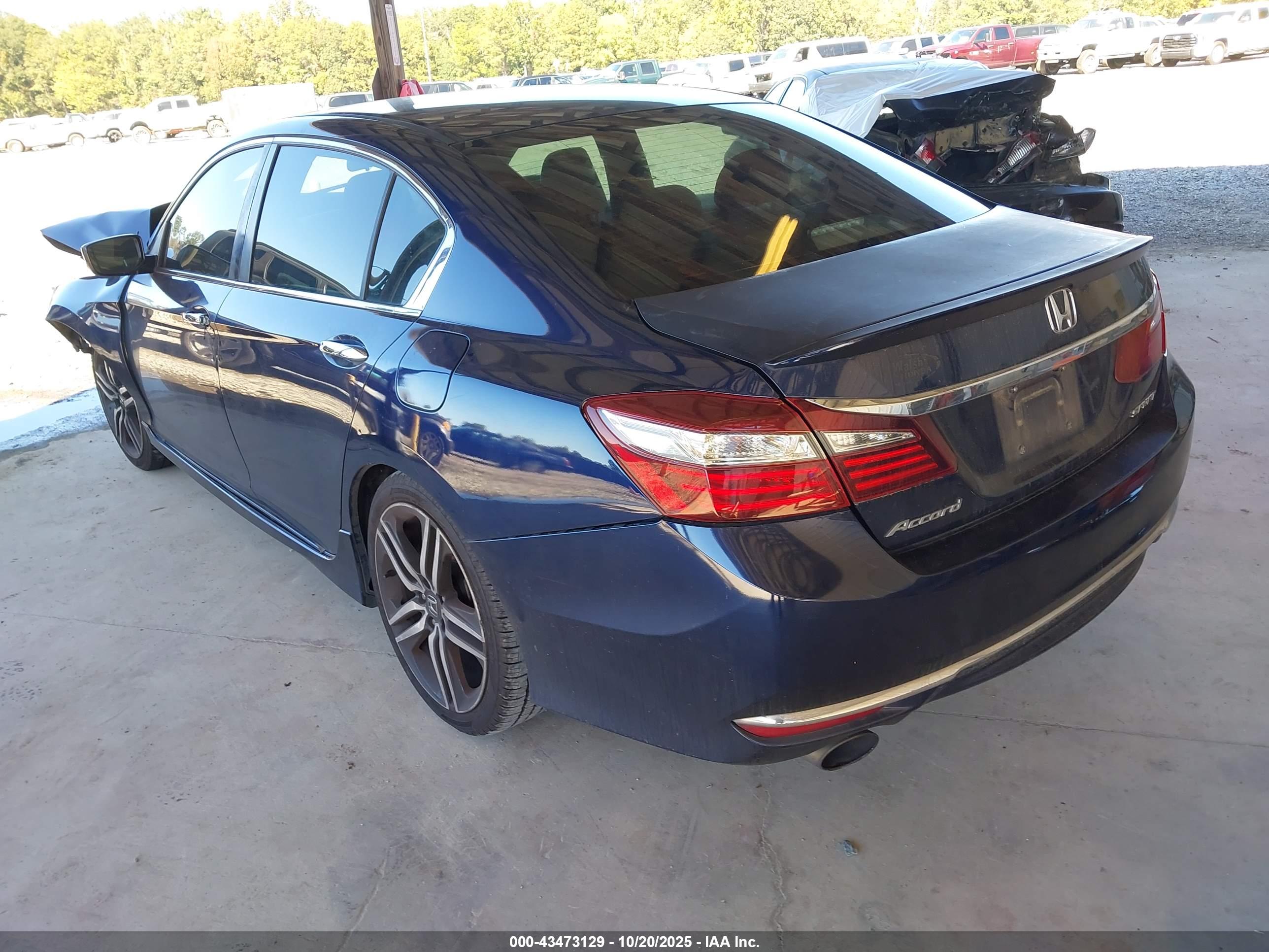 HONDA ACCORD image 3