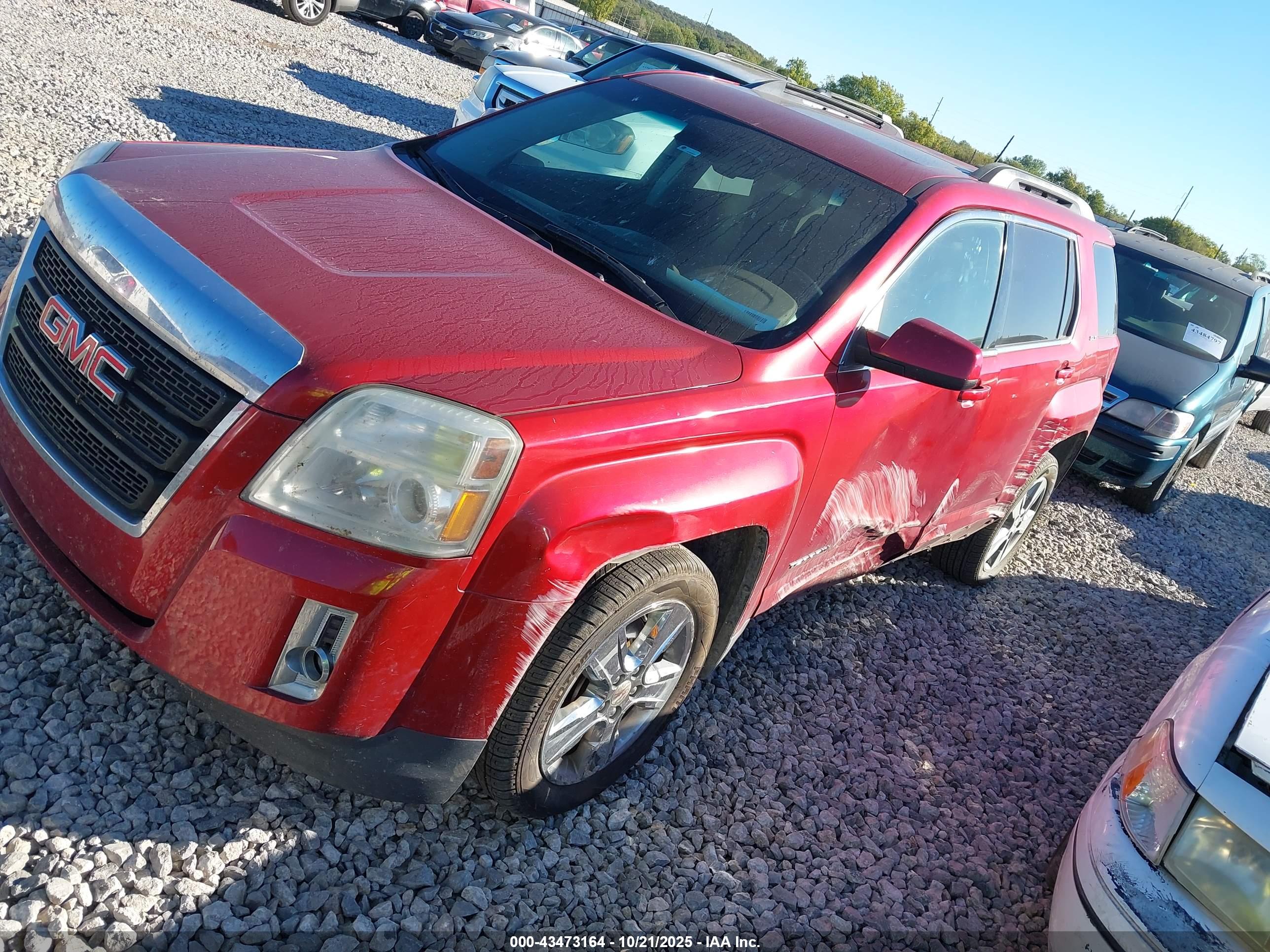 GMC TERRAIN image 2