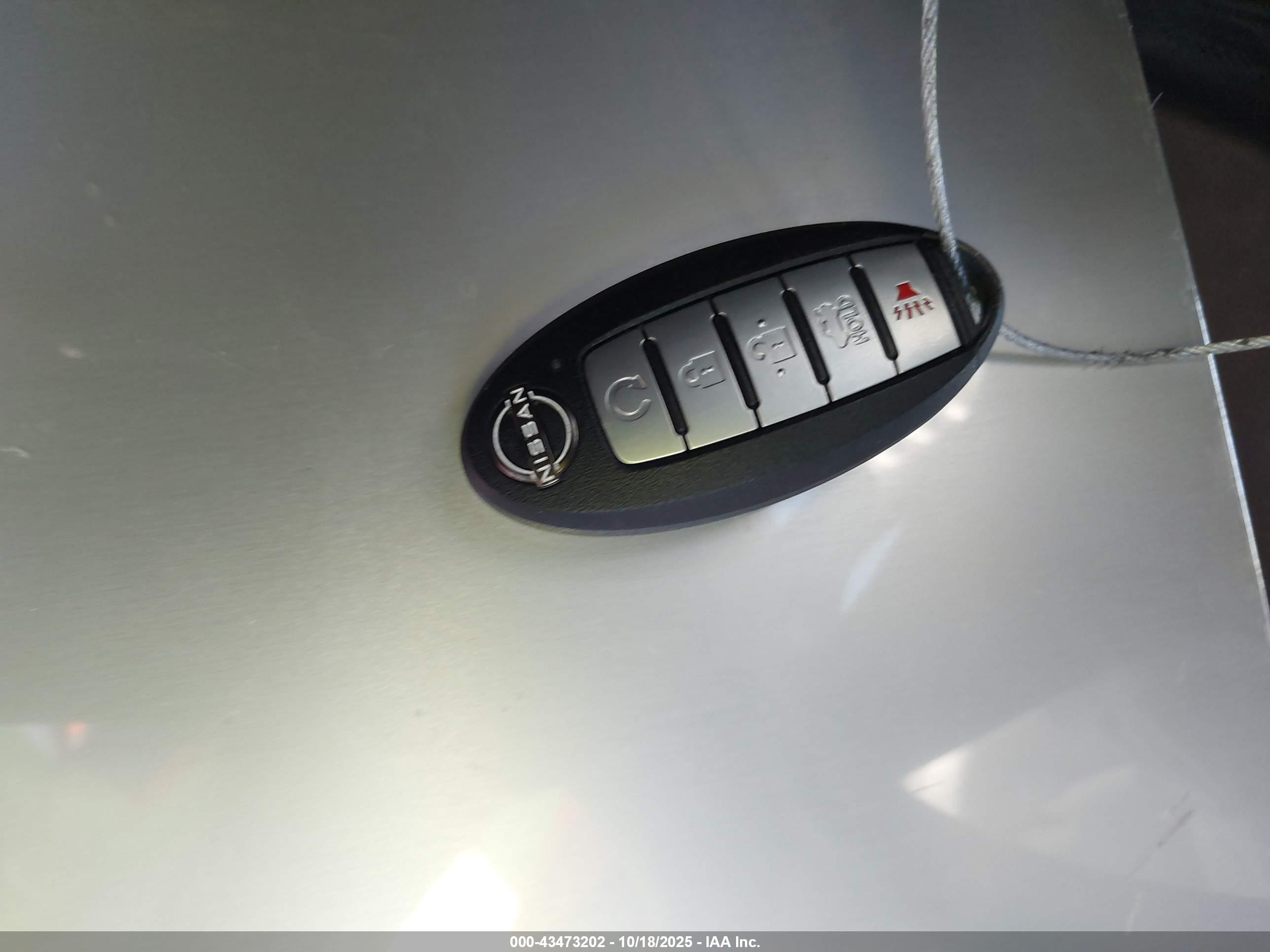 NISSAN ALTIMA image 11