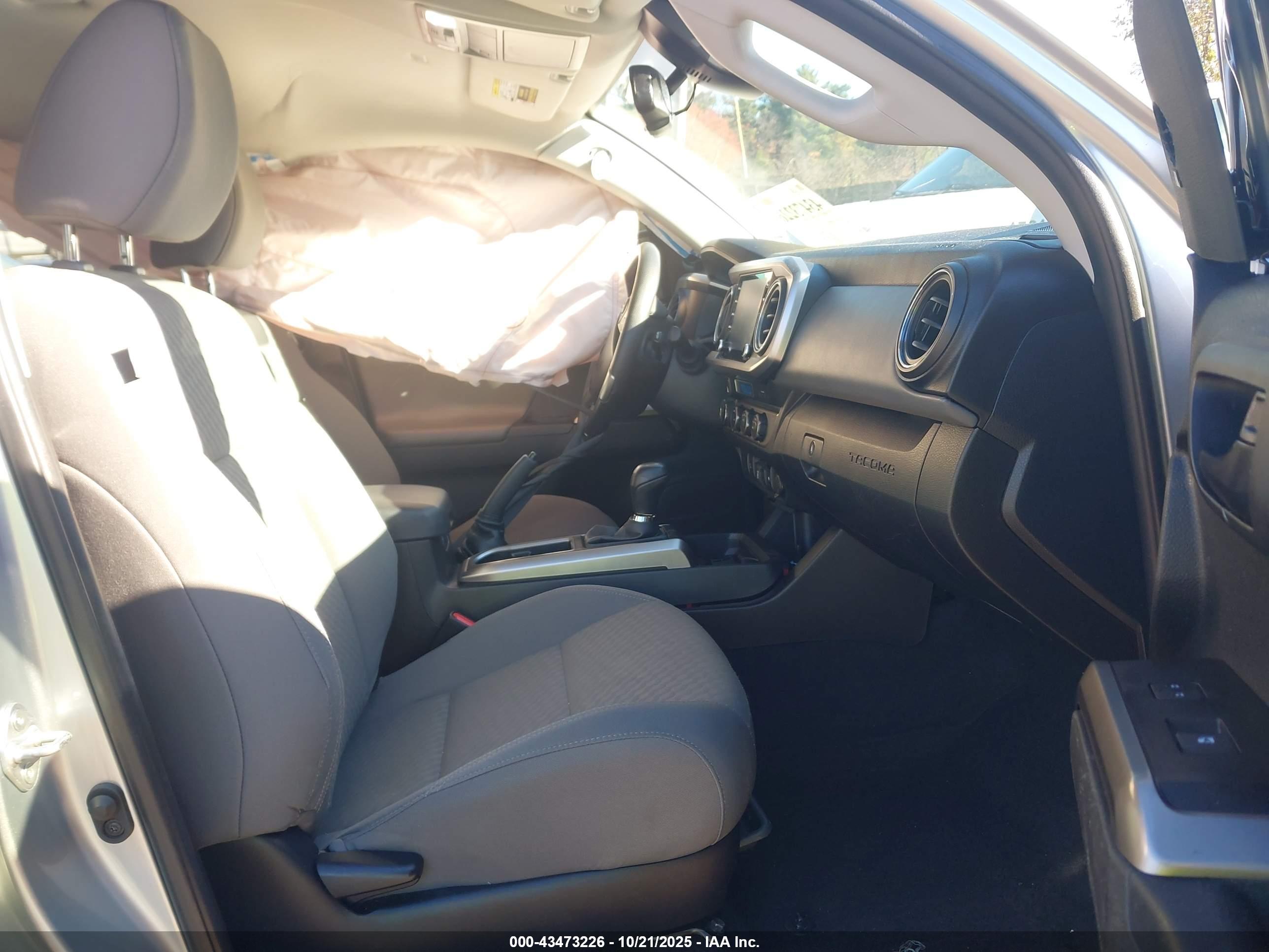 TOYOTA TACOMA image 5