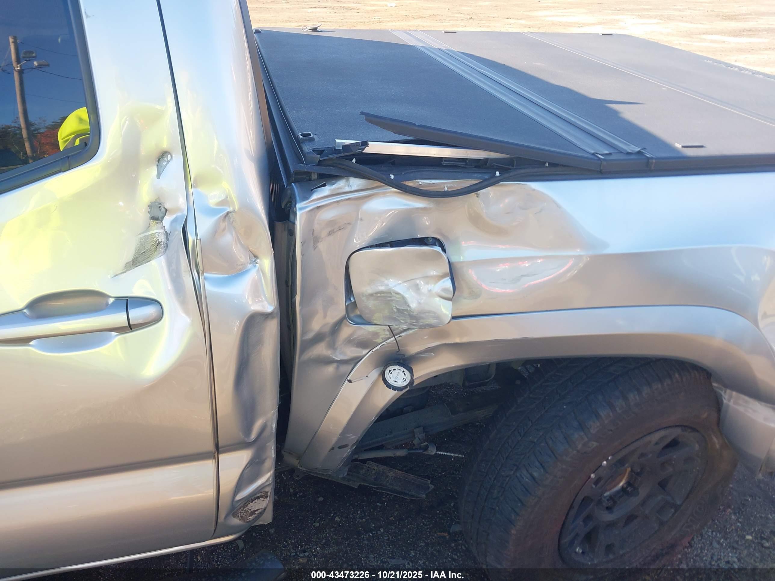 TOYOTA TACOMA image 6