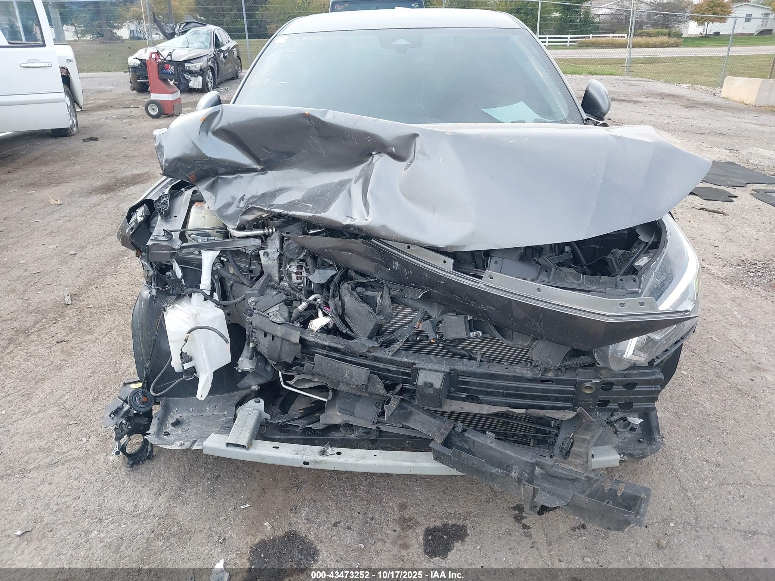 NISSAN SENTRA image 6