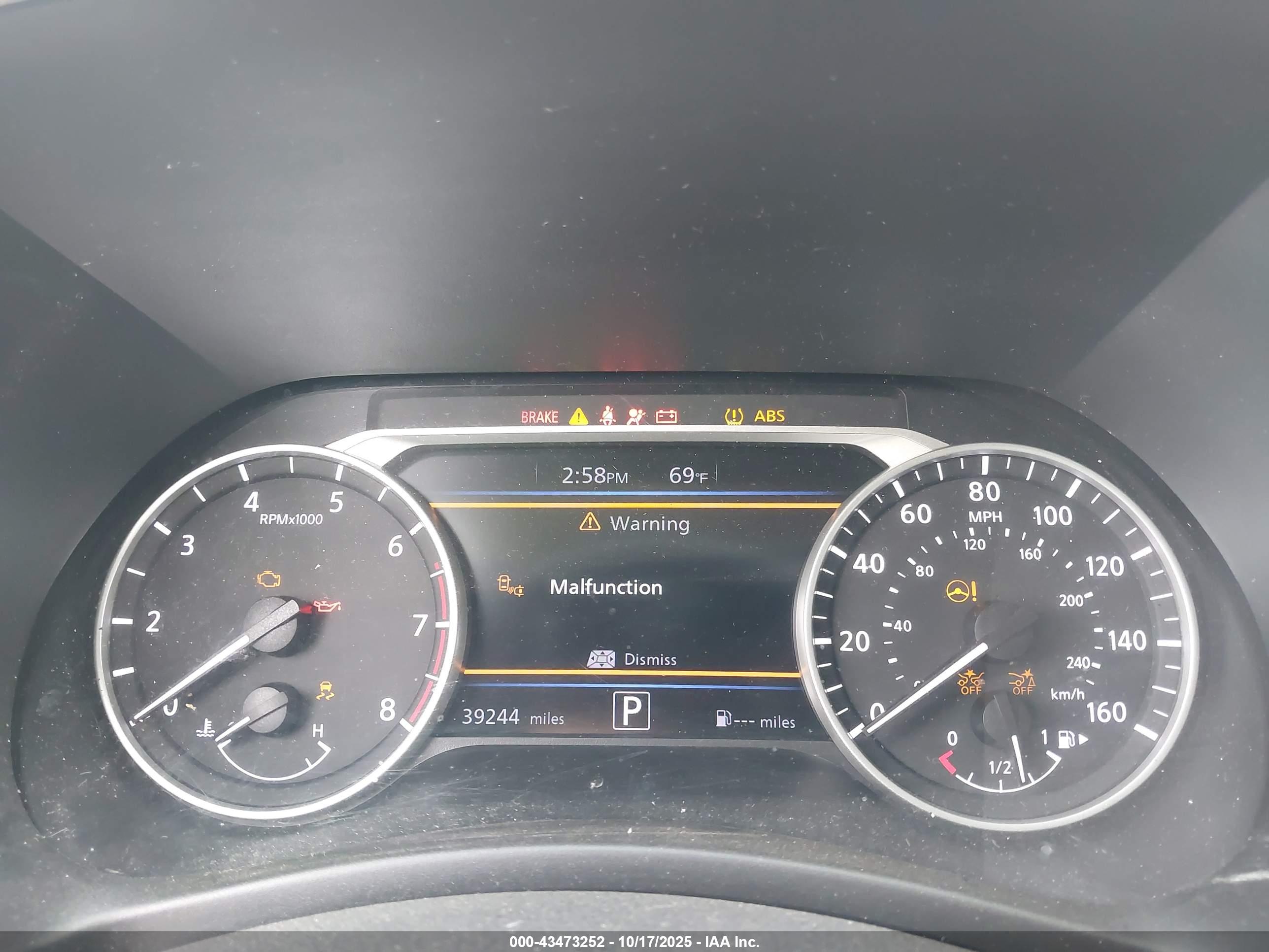 NISSAN SENTRA image 7