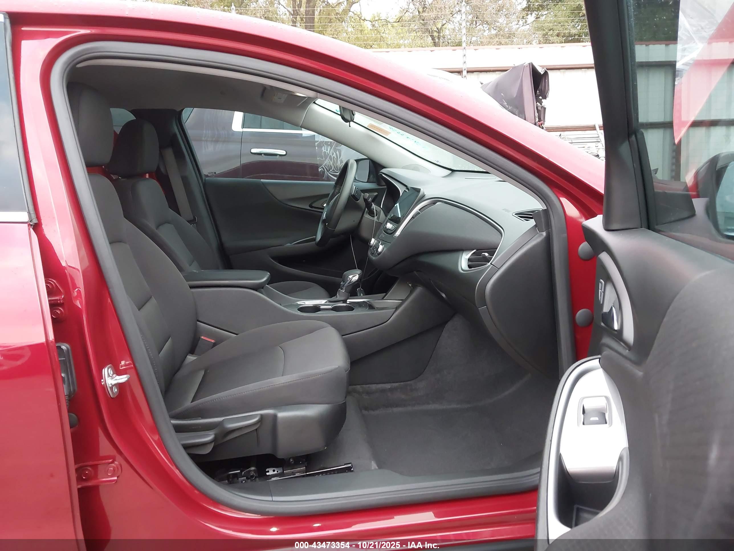 CHEVROLET MALIBU image 5