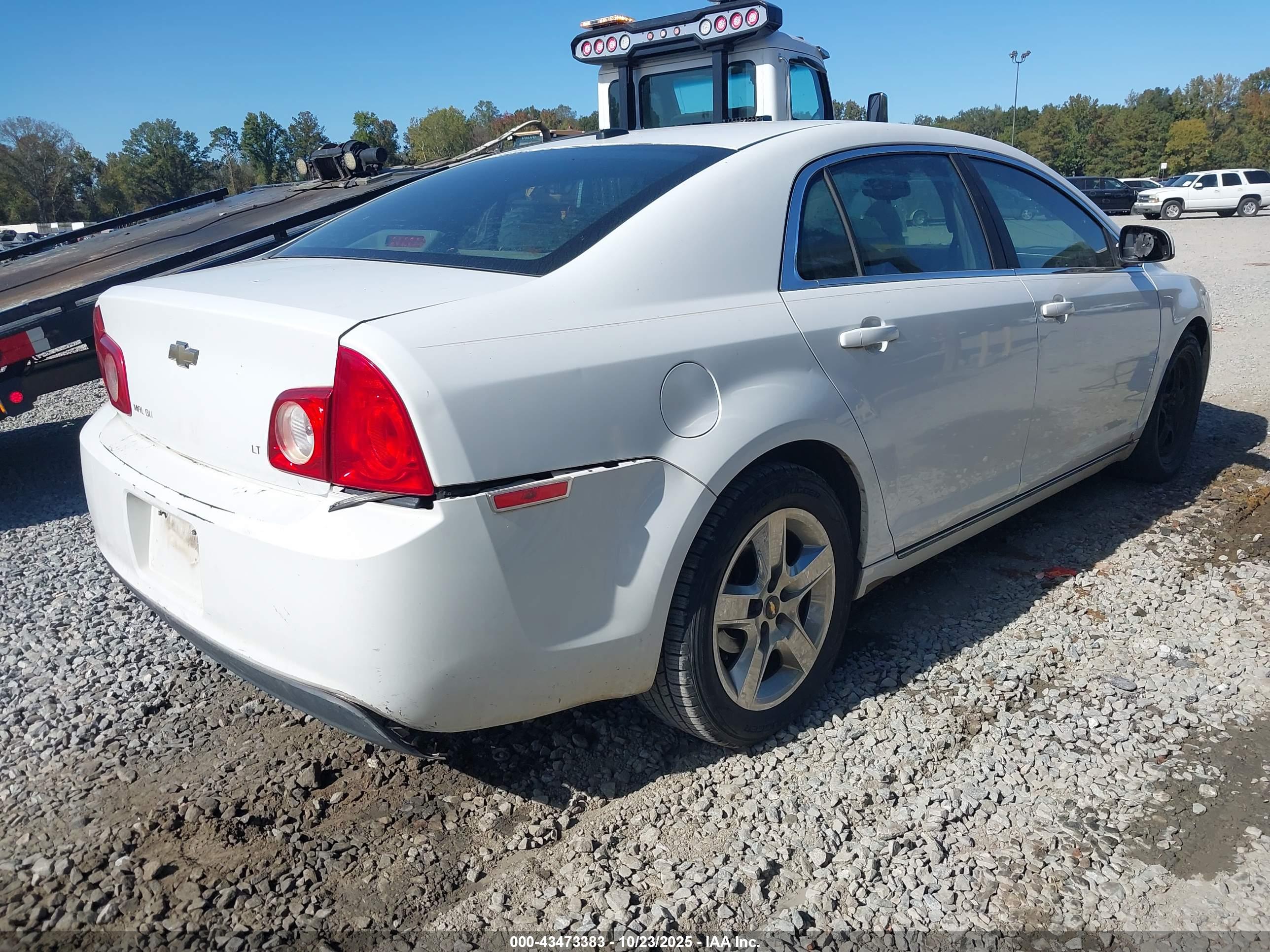 CHEVROLET MALIBU image 4