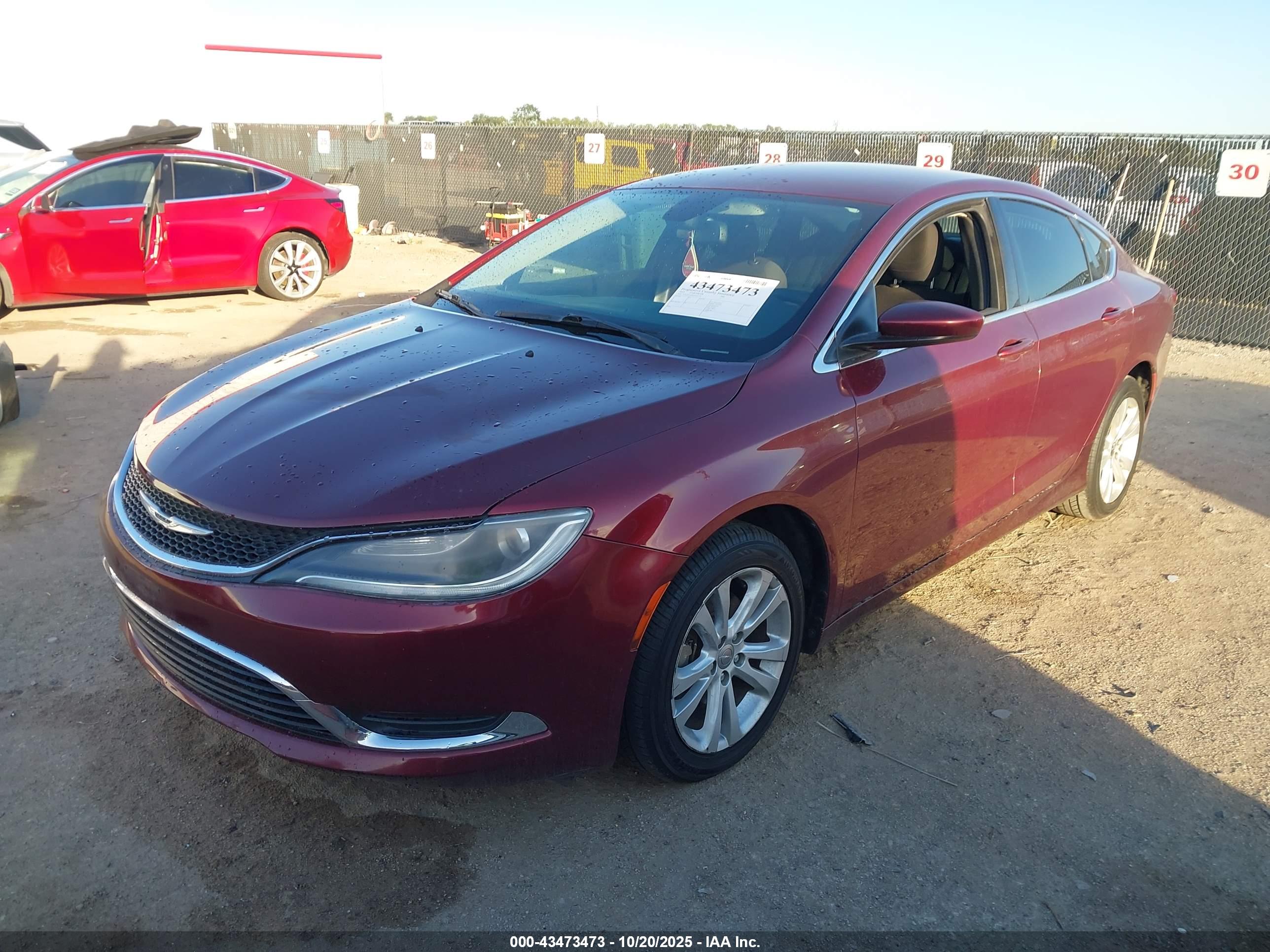 CHRYSLER 200 image 2