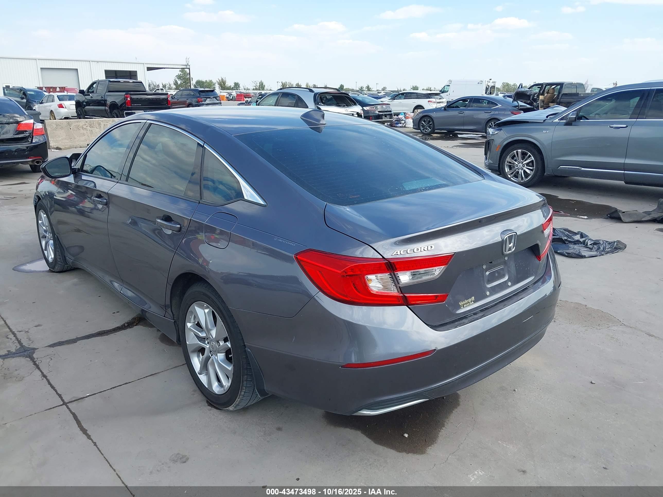 HONDA ACCORD image 3