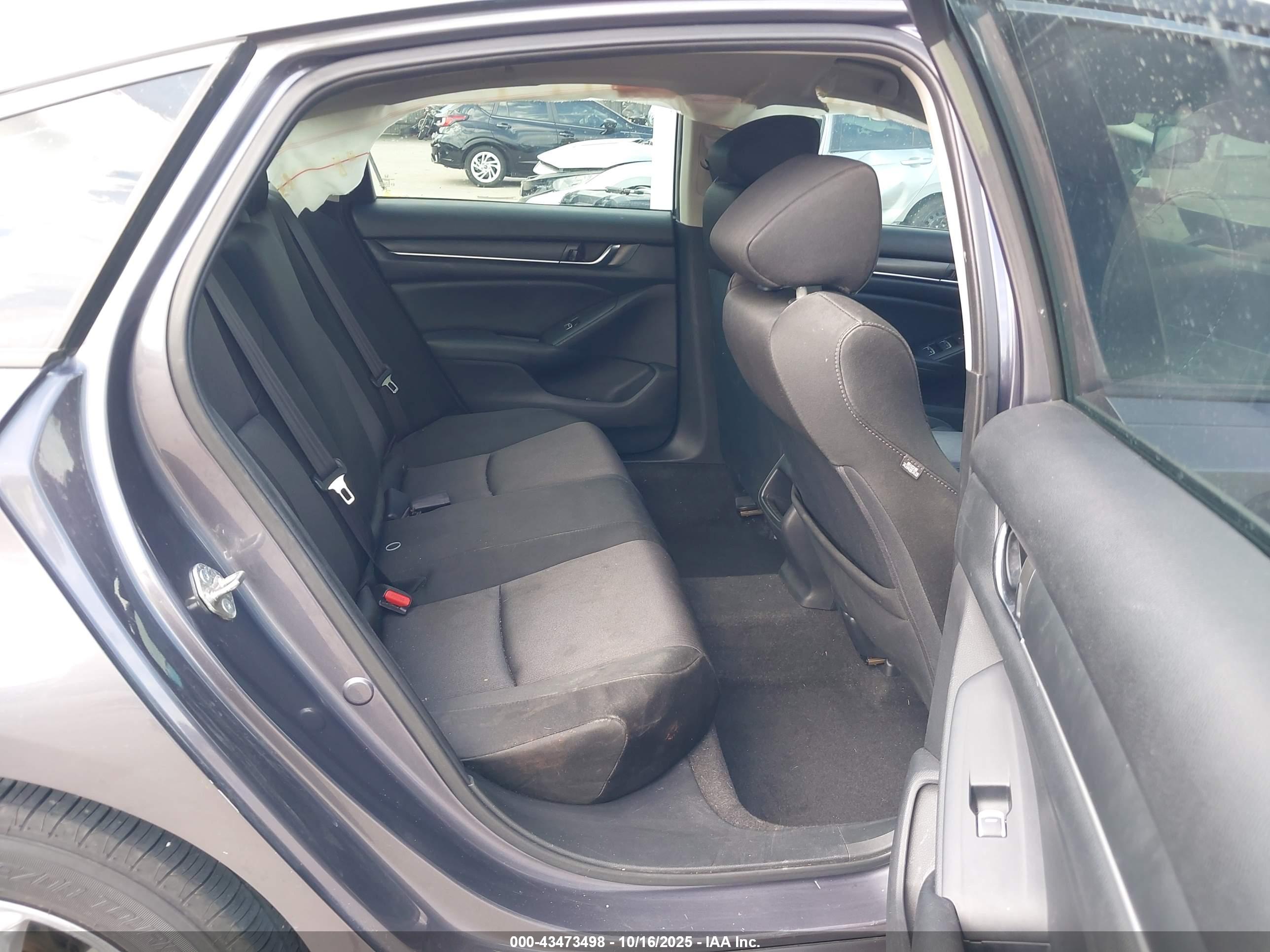 HONDA ACCORD image 8
