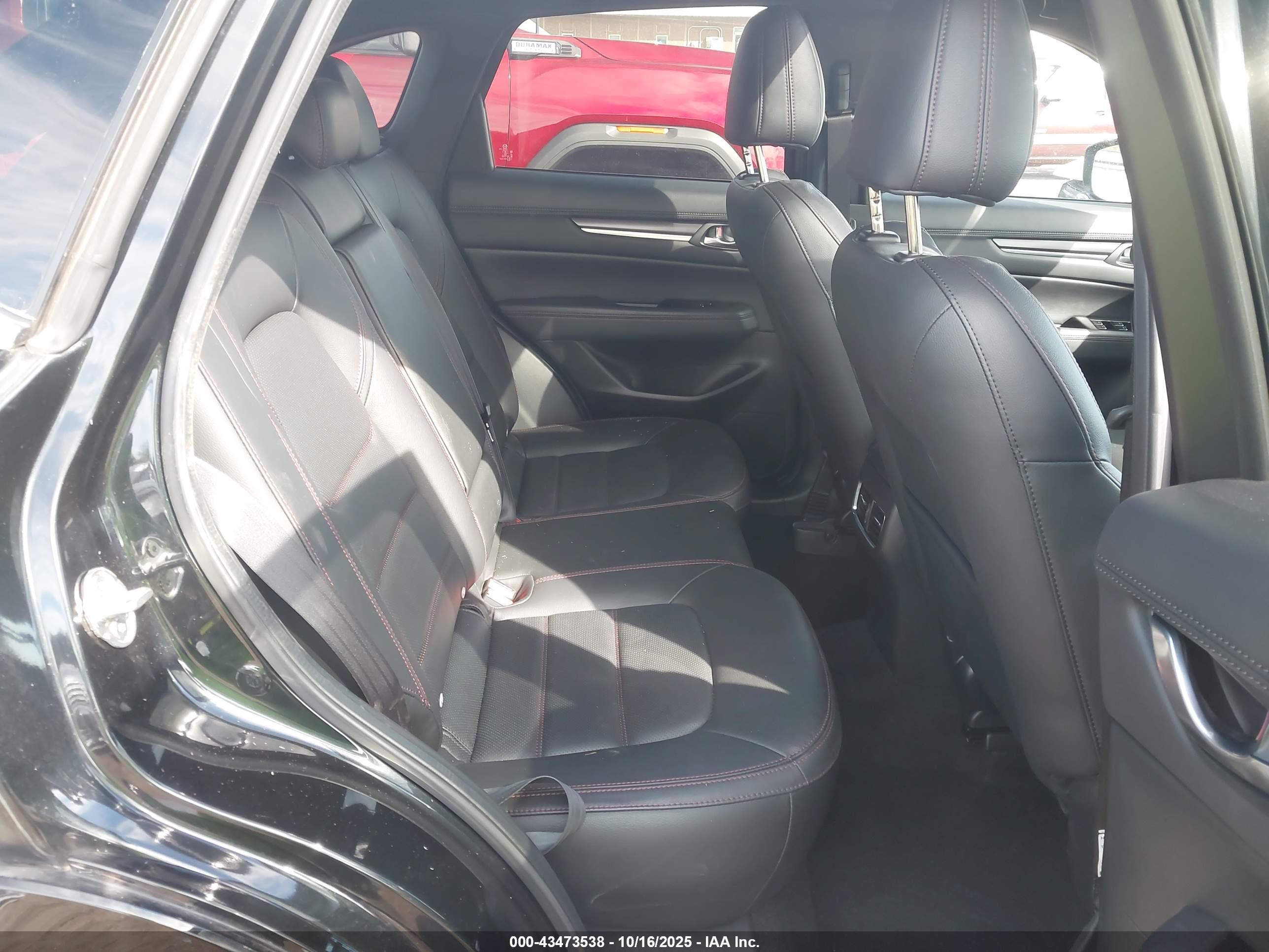 MAZDA CX-5 image 8