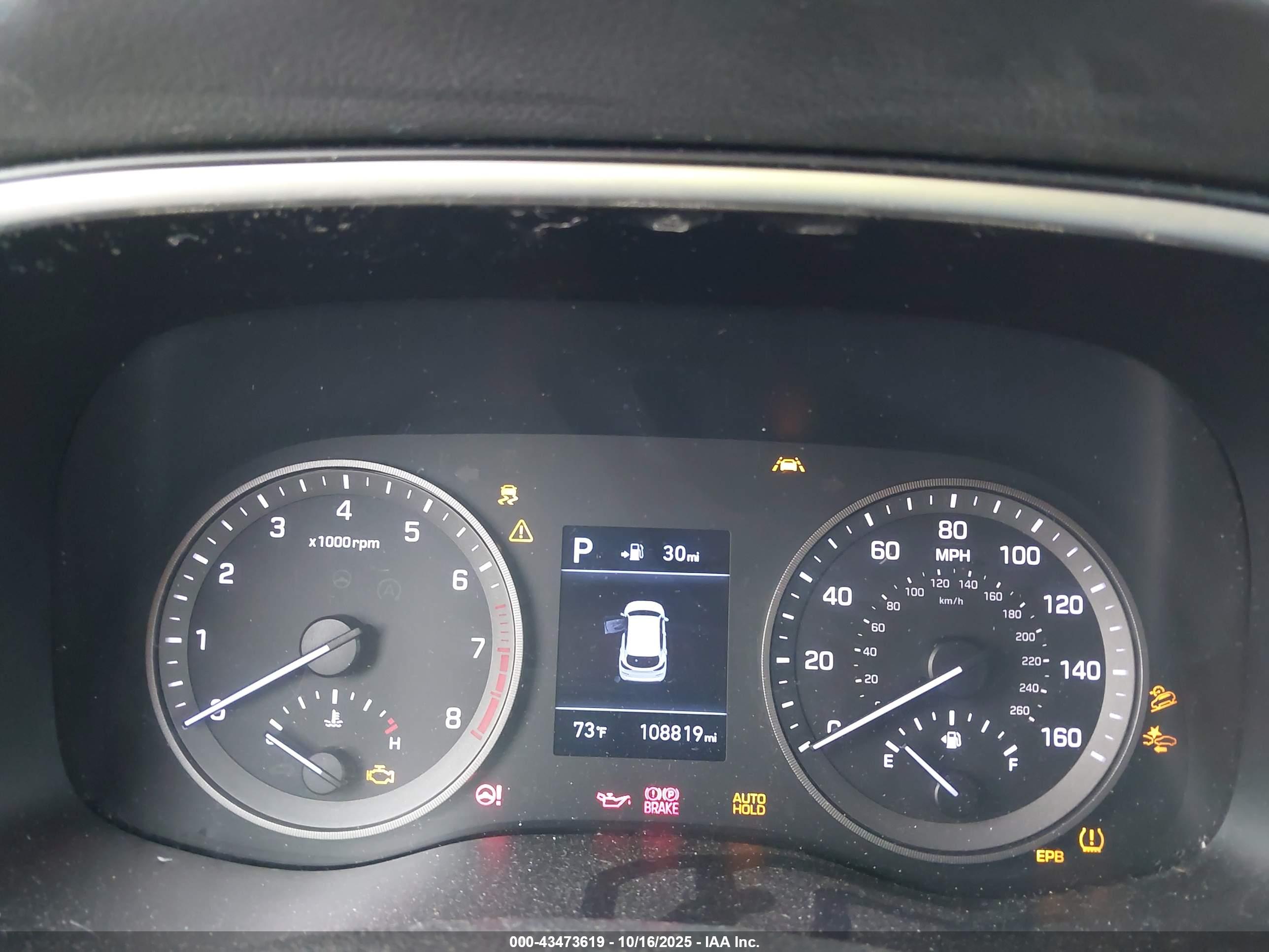 HYUNDAI TUCSON image 7