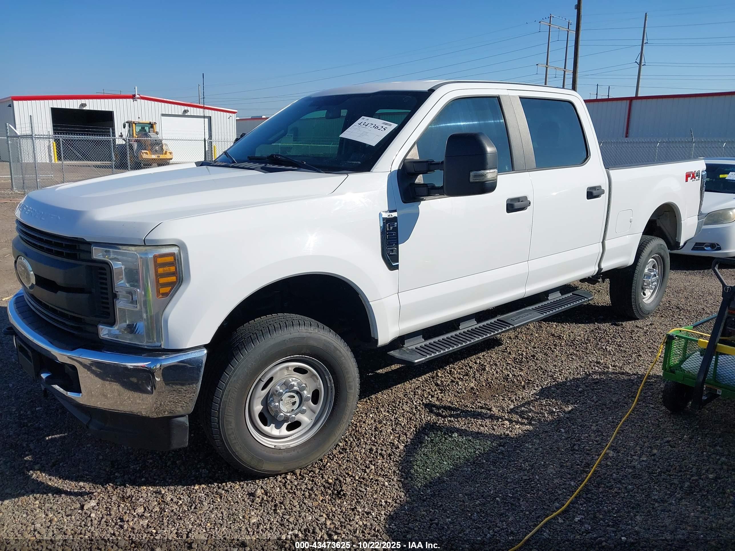 FORD F-250 image 2