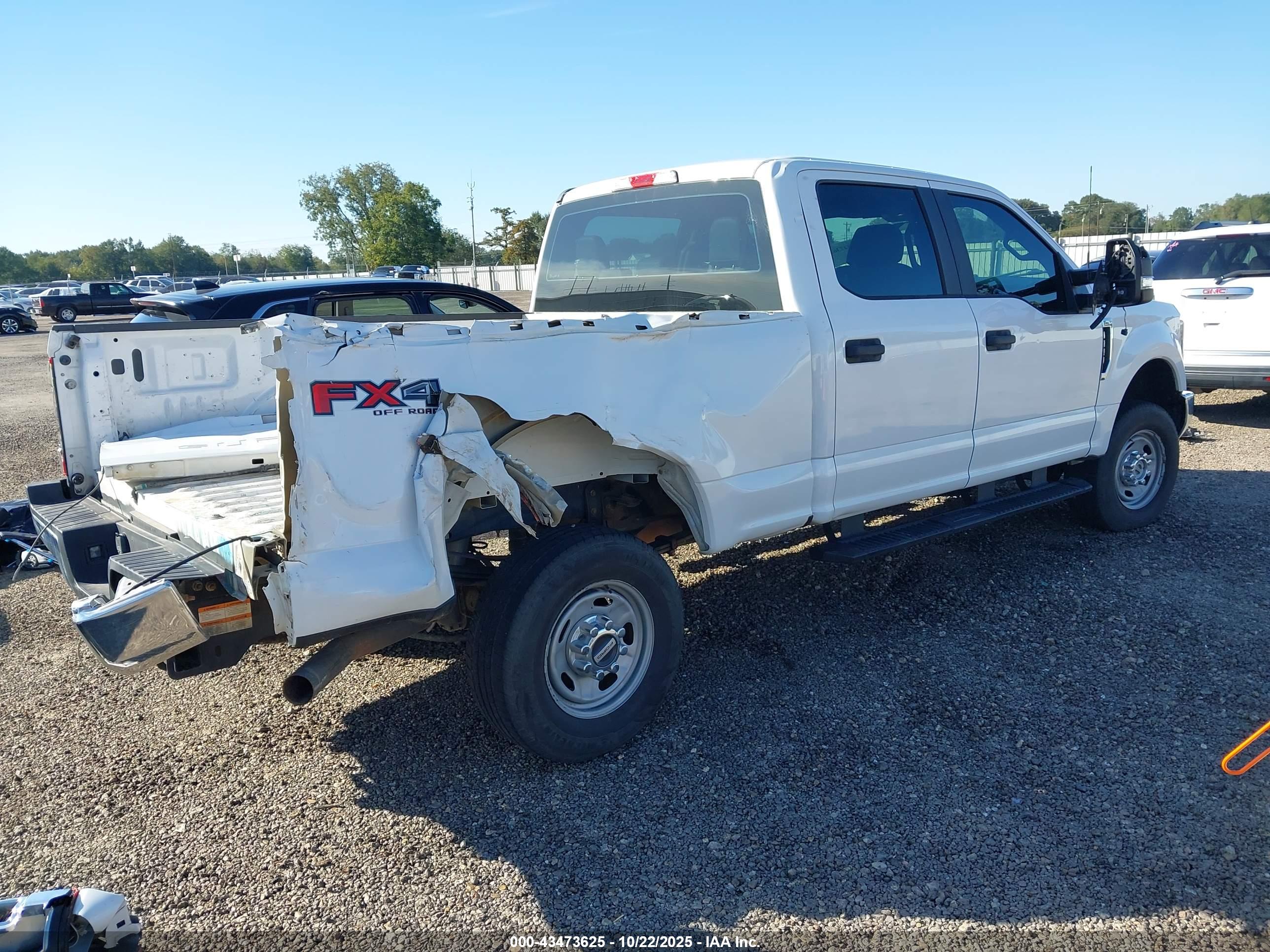 FORD F-250 image 4