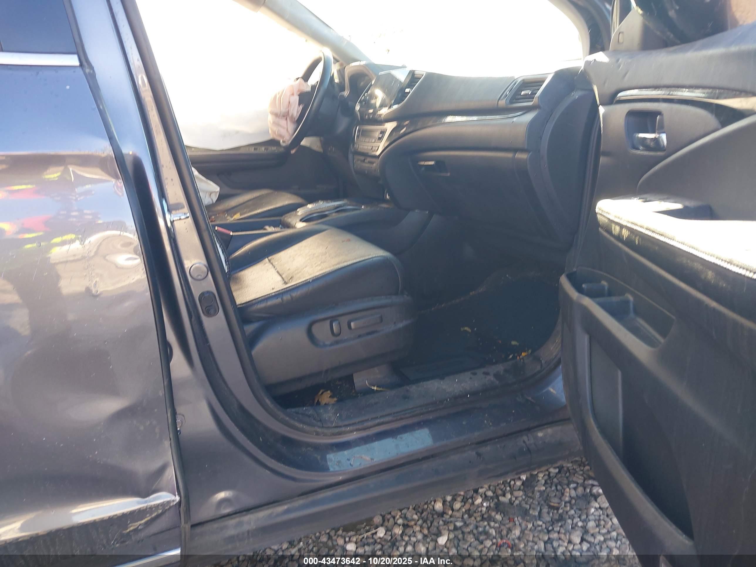 HONDA PILOT image 5