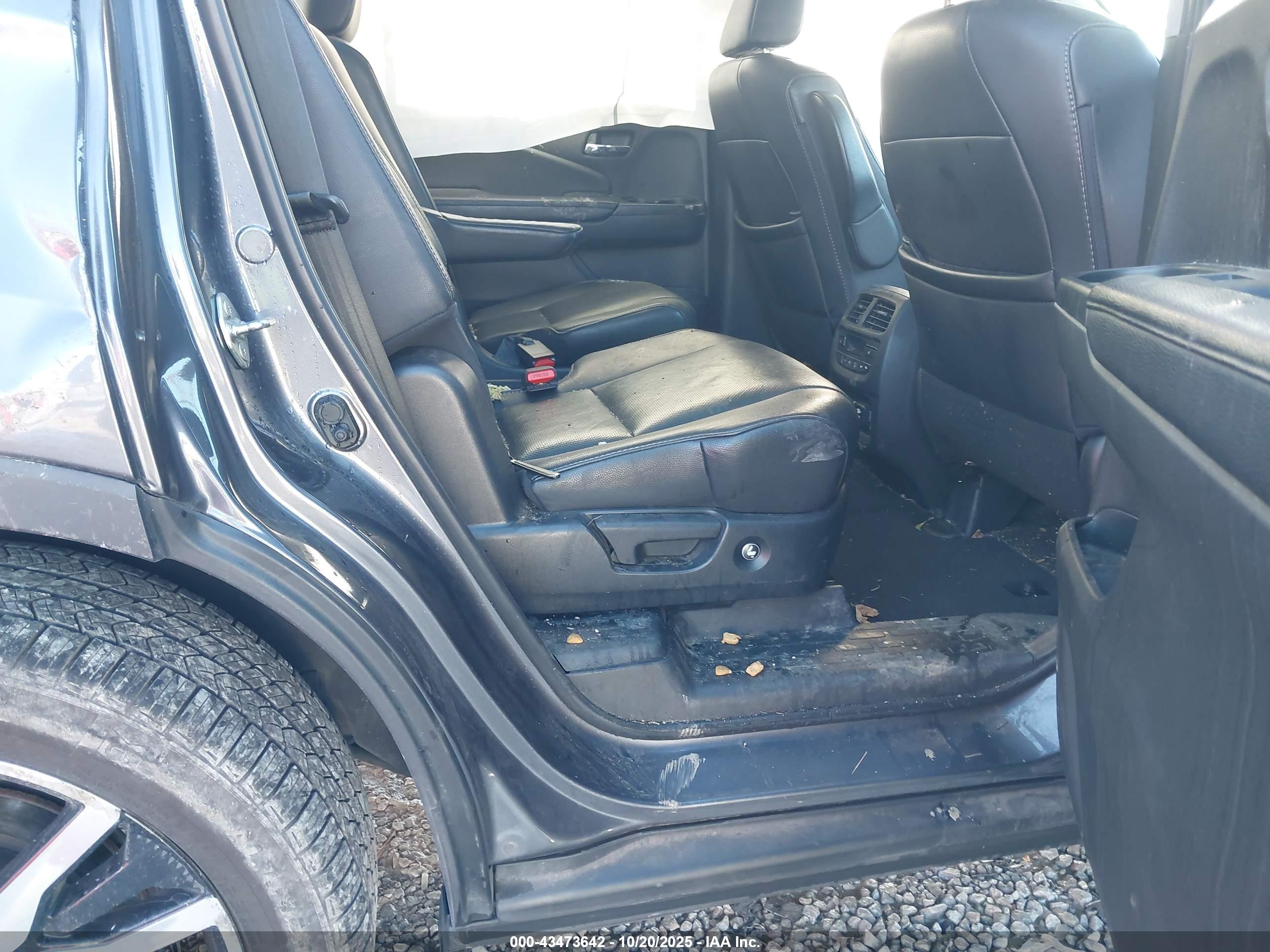 HONDA PILOT image 8