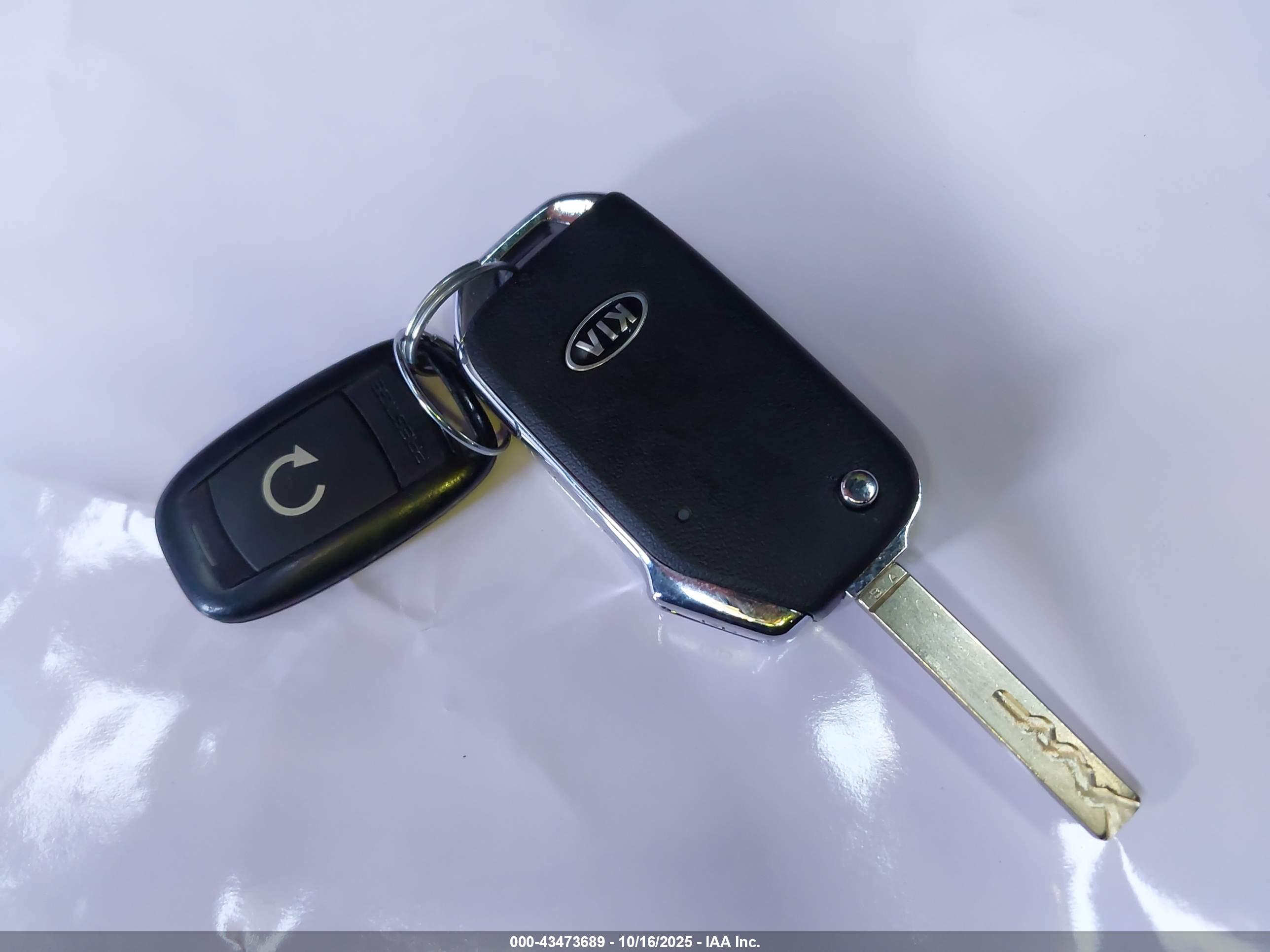 KIA FORTE image 11