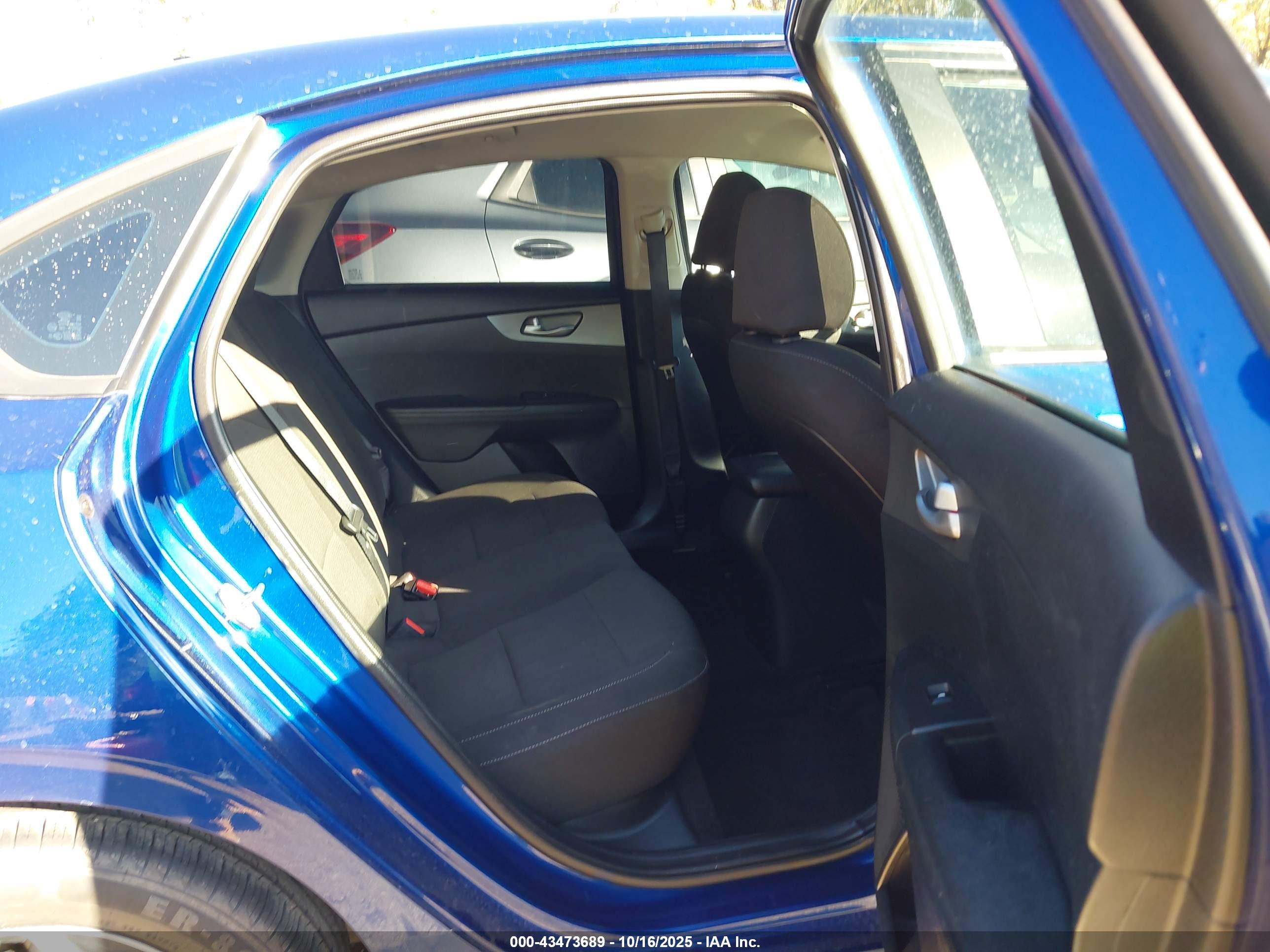 KIA FORTE image 8