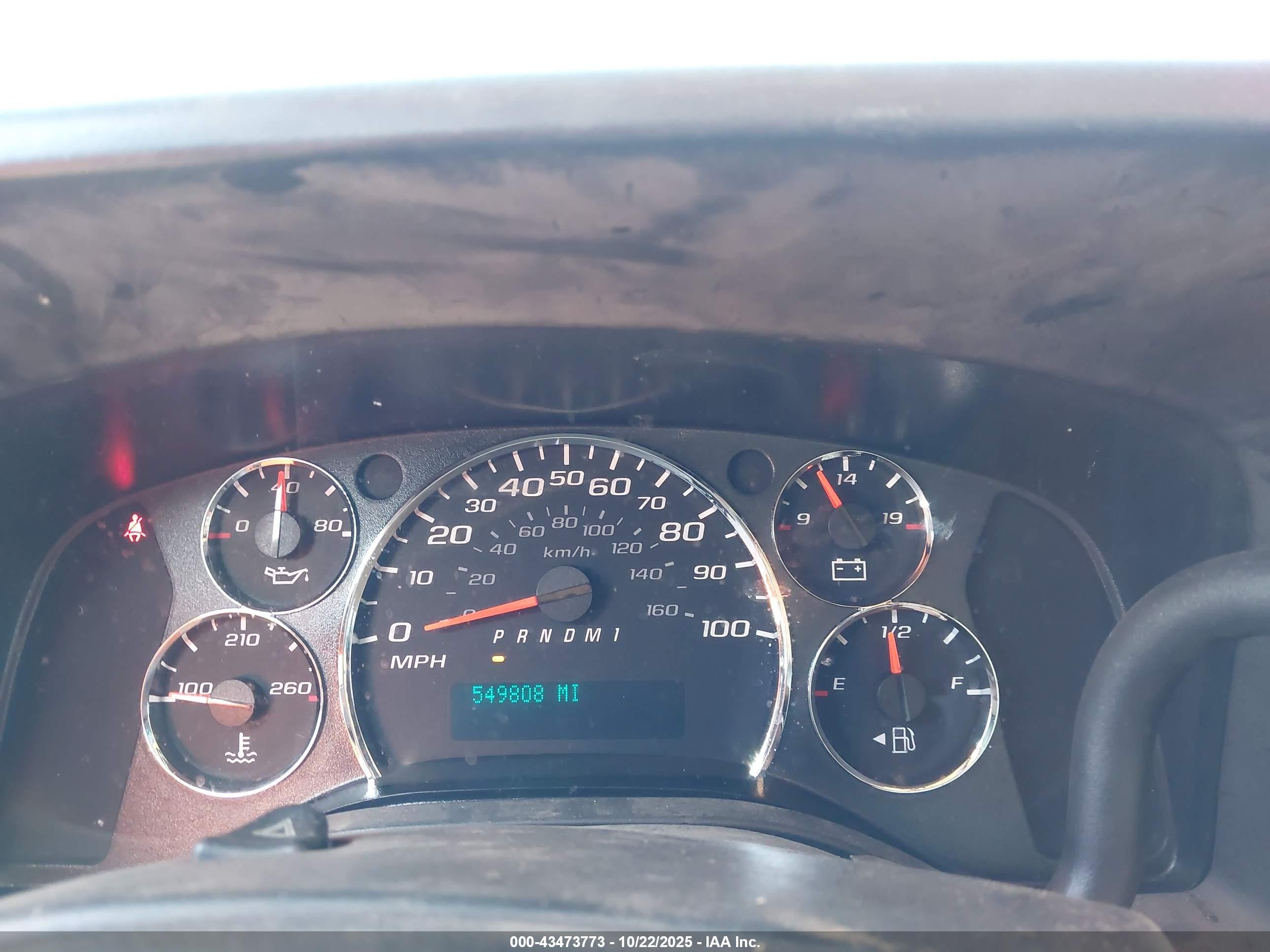 CHEVROLET EXPRESS image 7