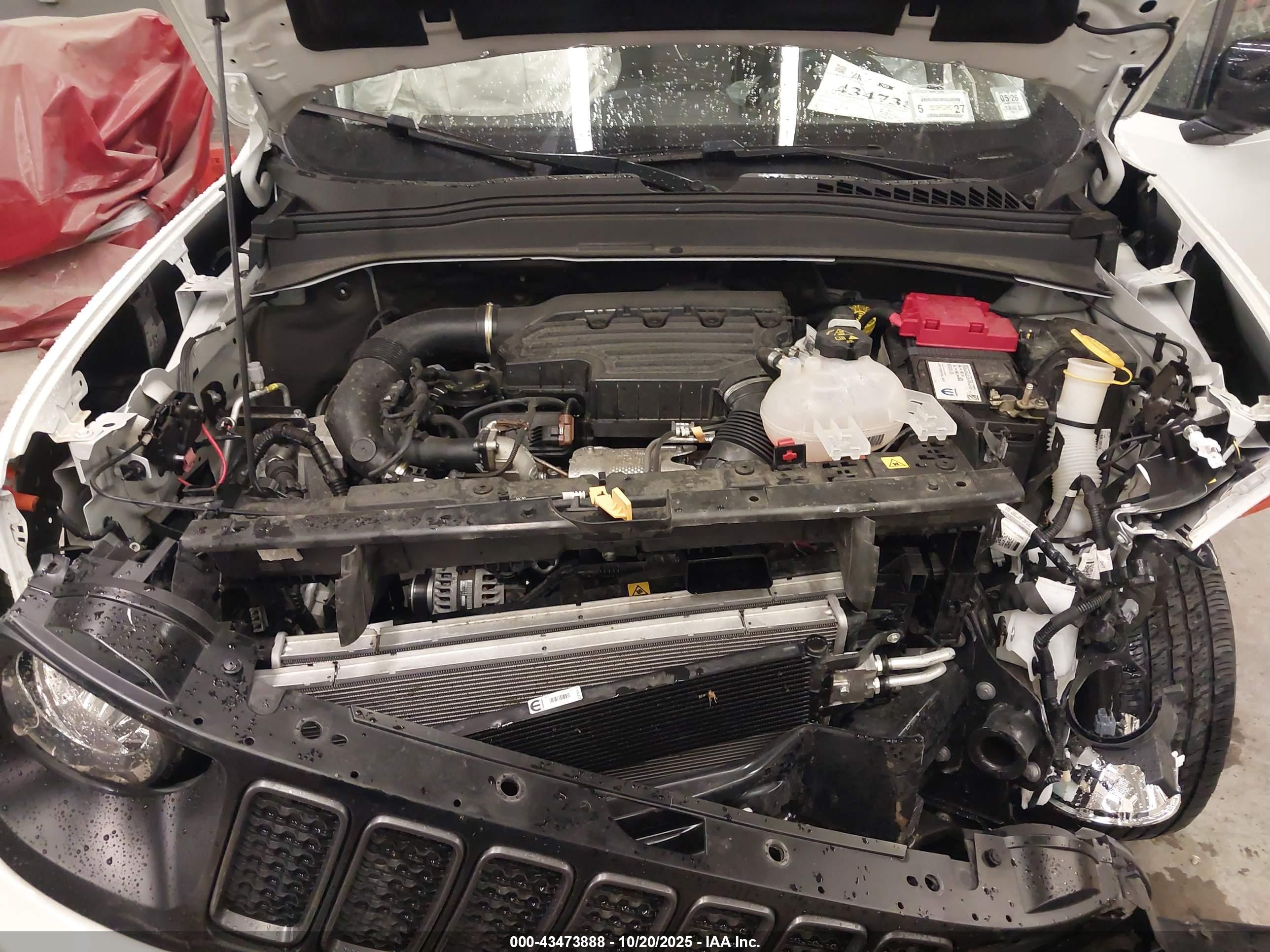 JEEP RENEGADE image 10
