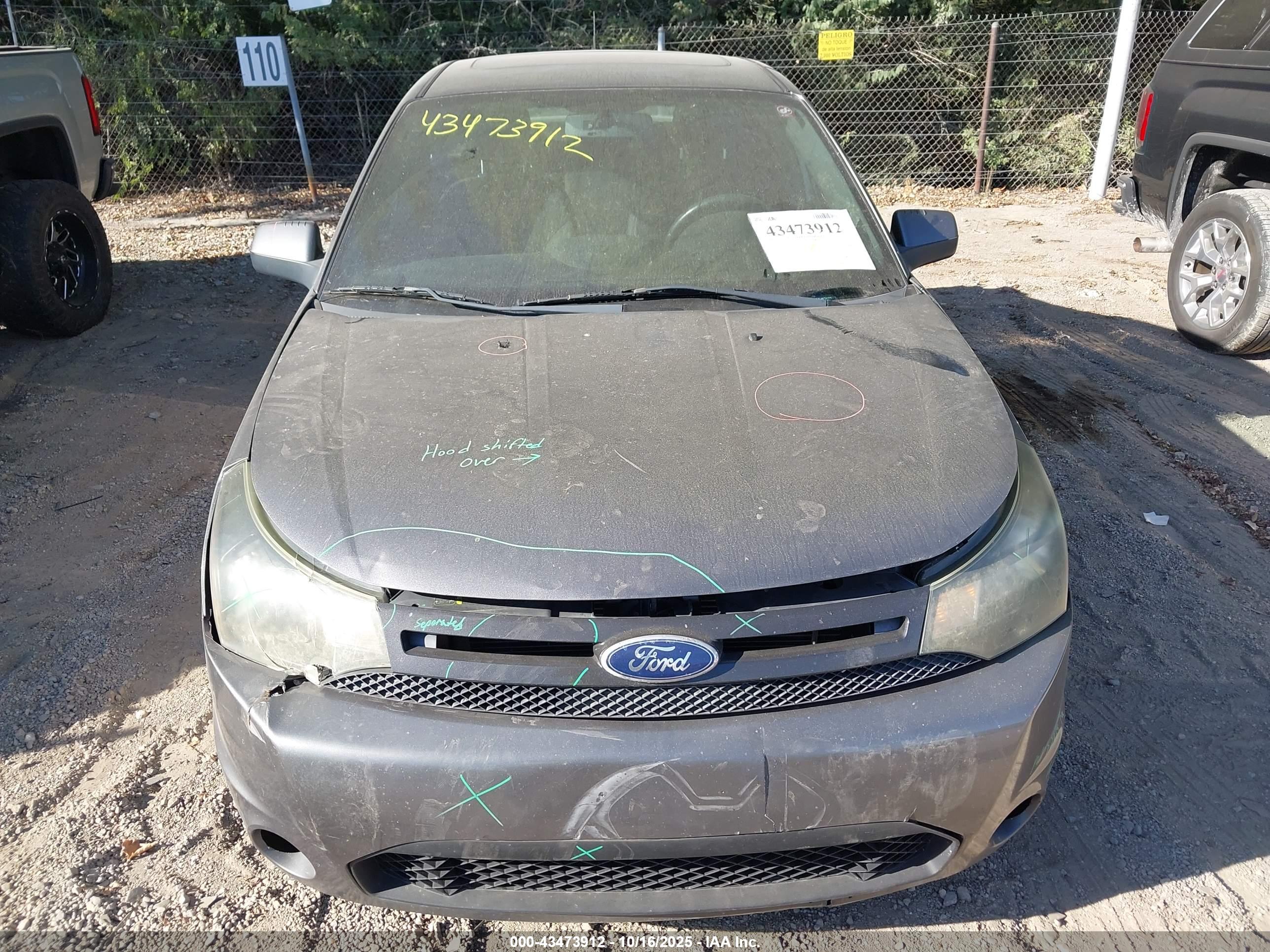 FORD FOCUS image 6
