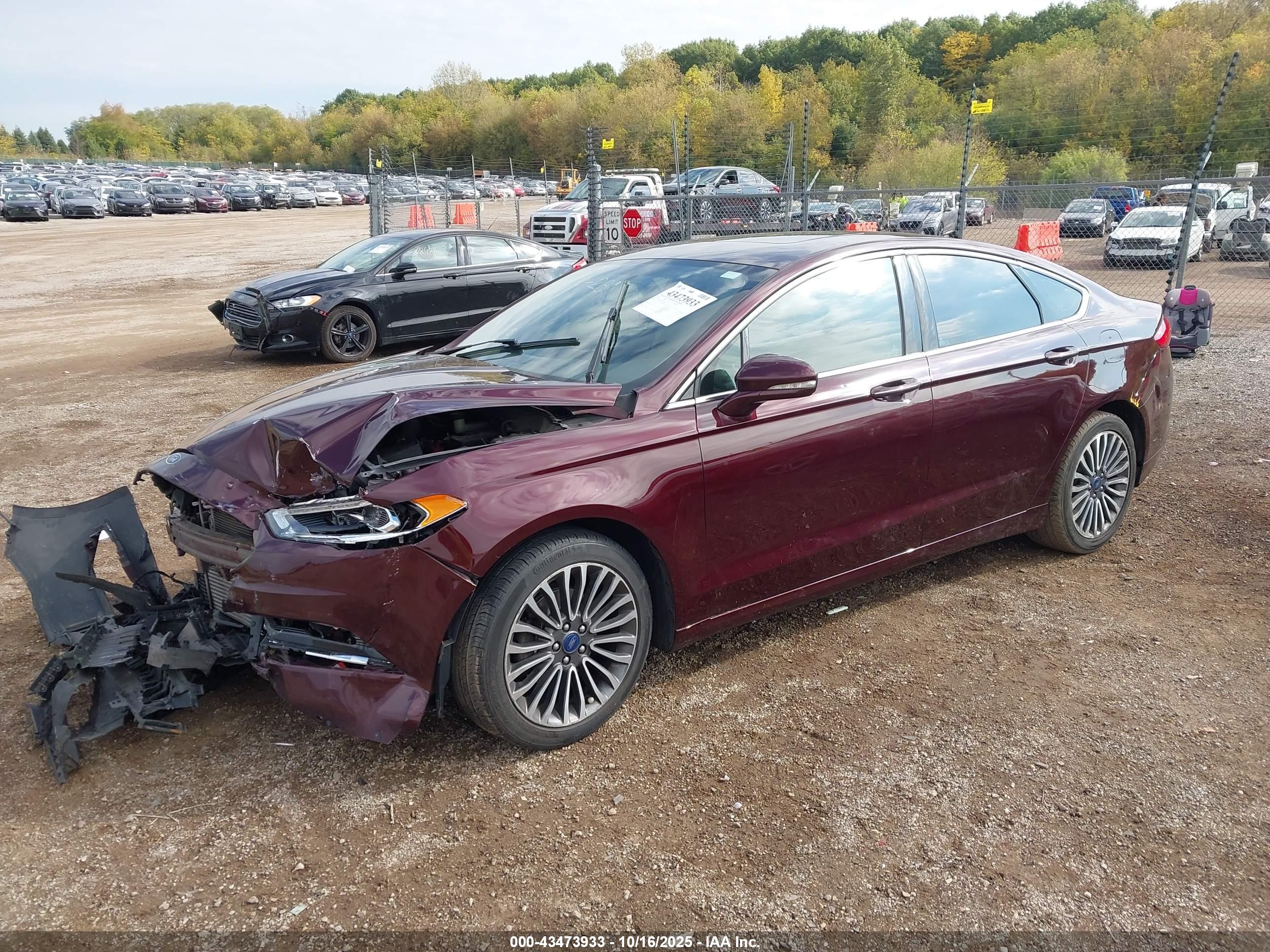 FORD FUSION image 2