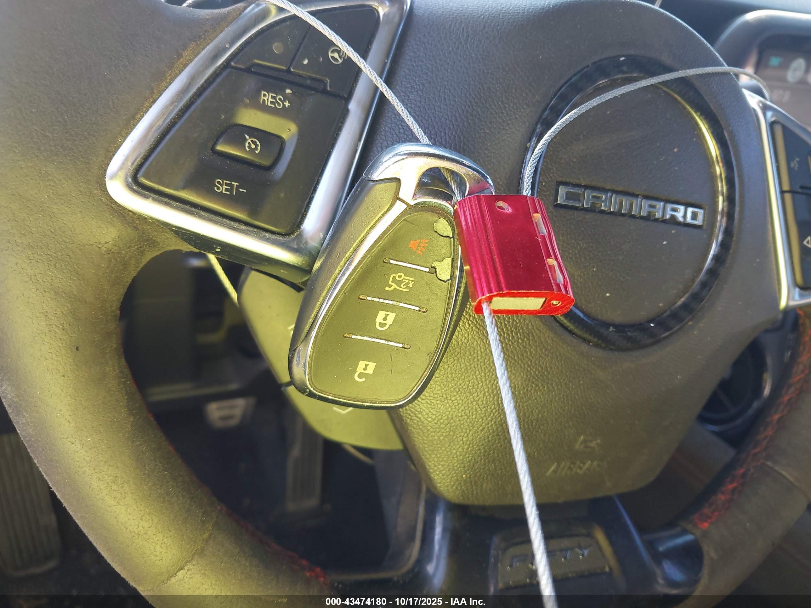 CHEVROLET CAMARO image 11