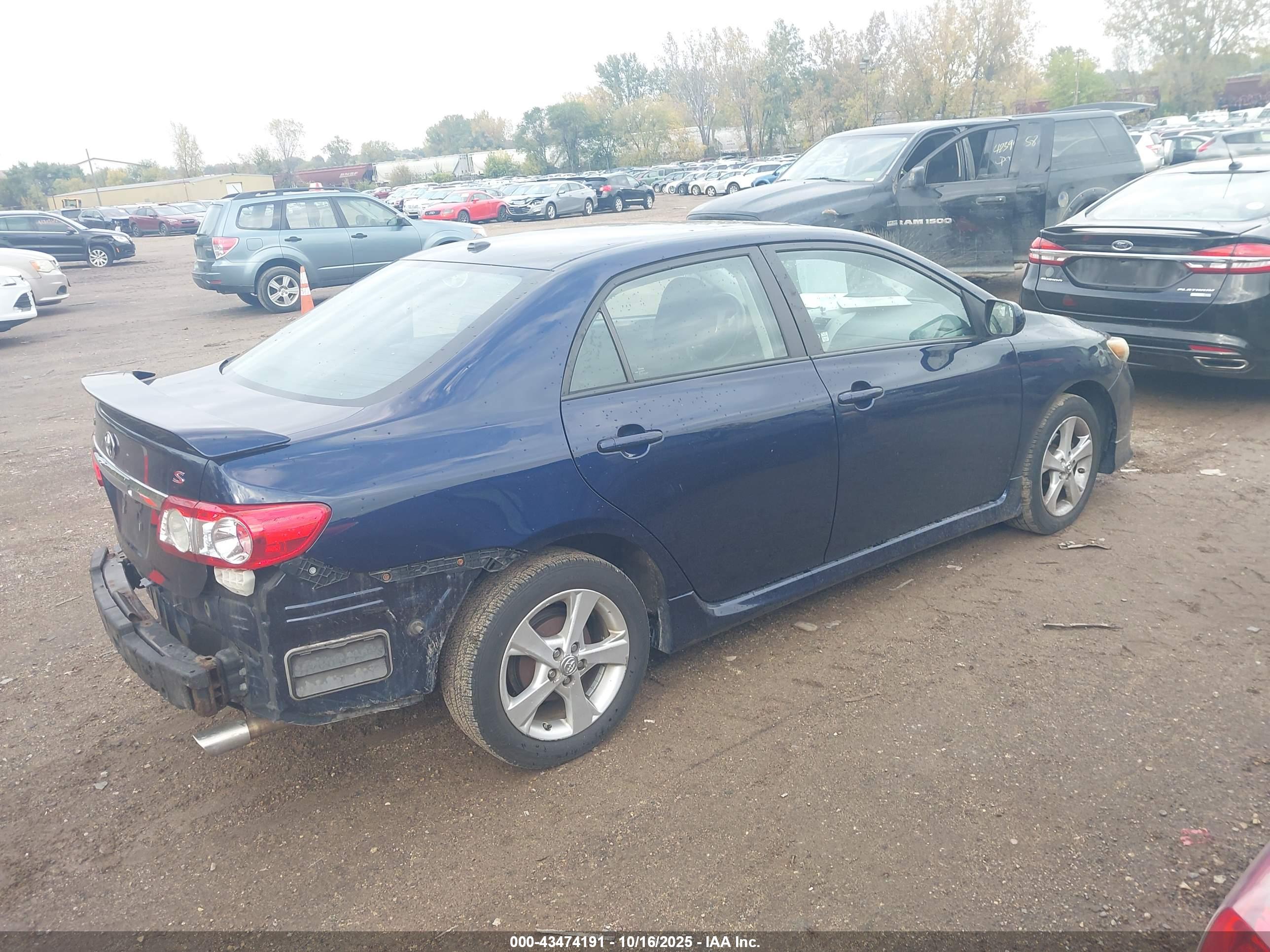 TOYOTA COROLLA image 4