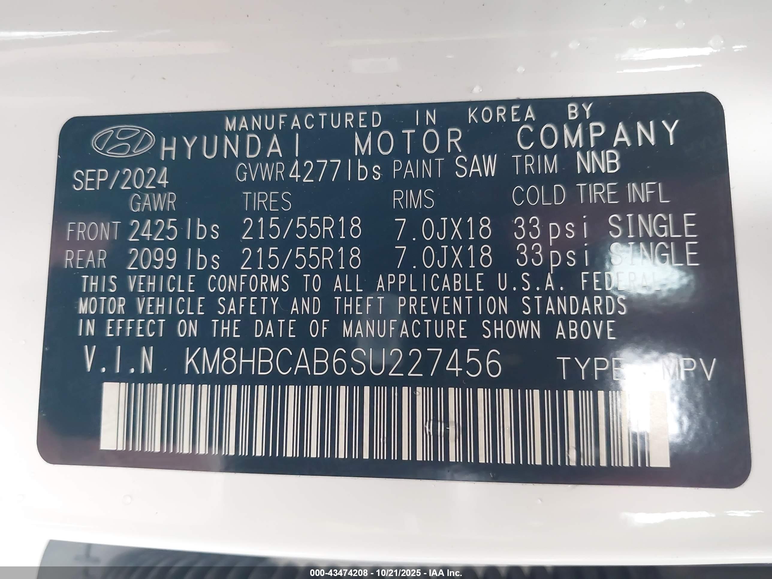 HYUNDAI KONA image 9