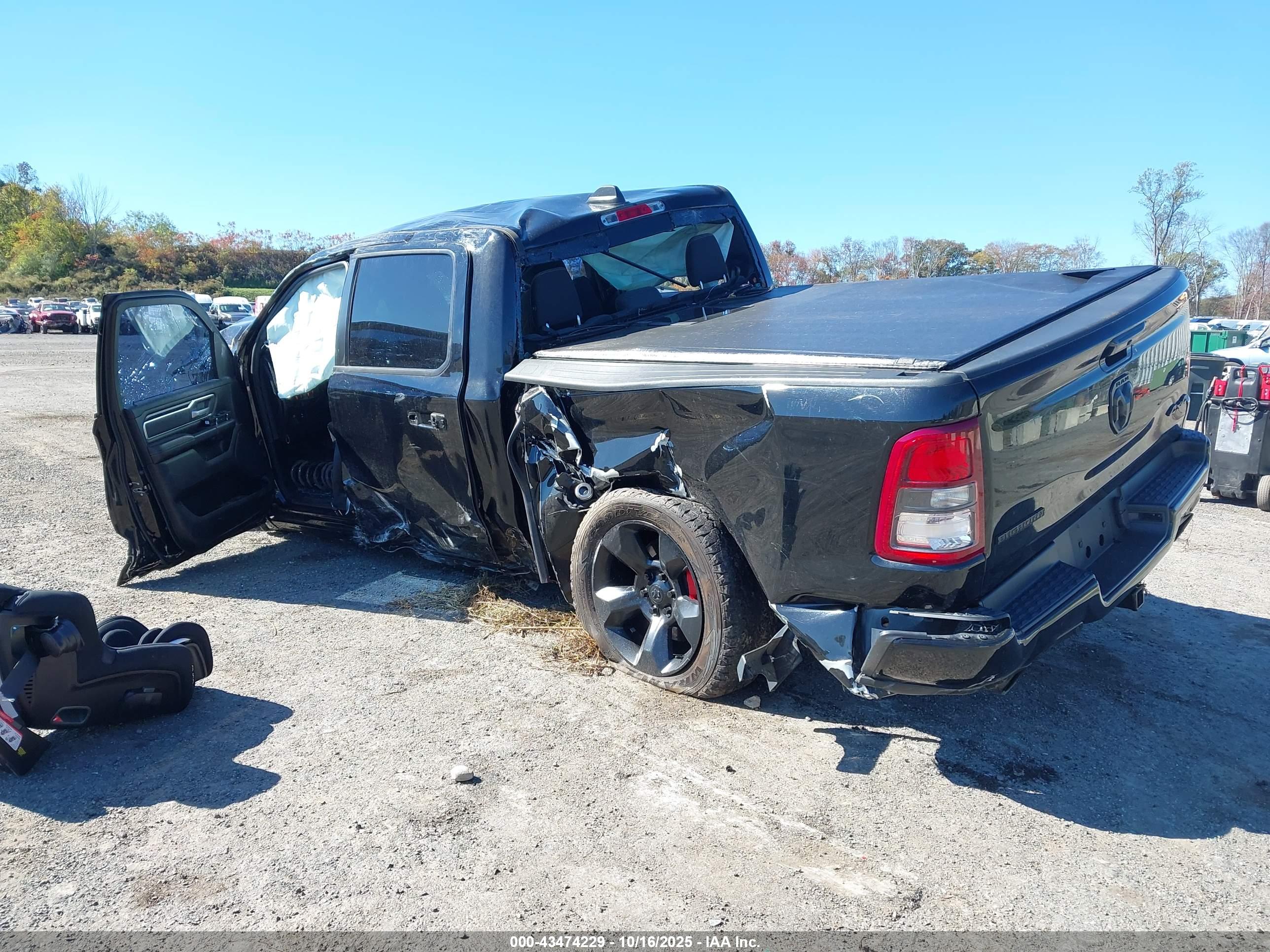 RAM 1500 image 3