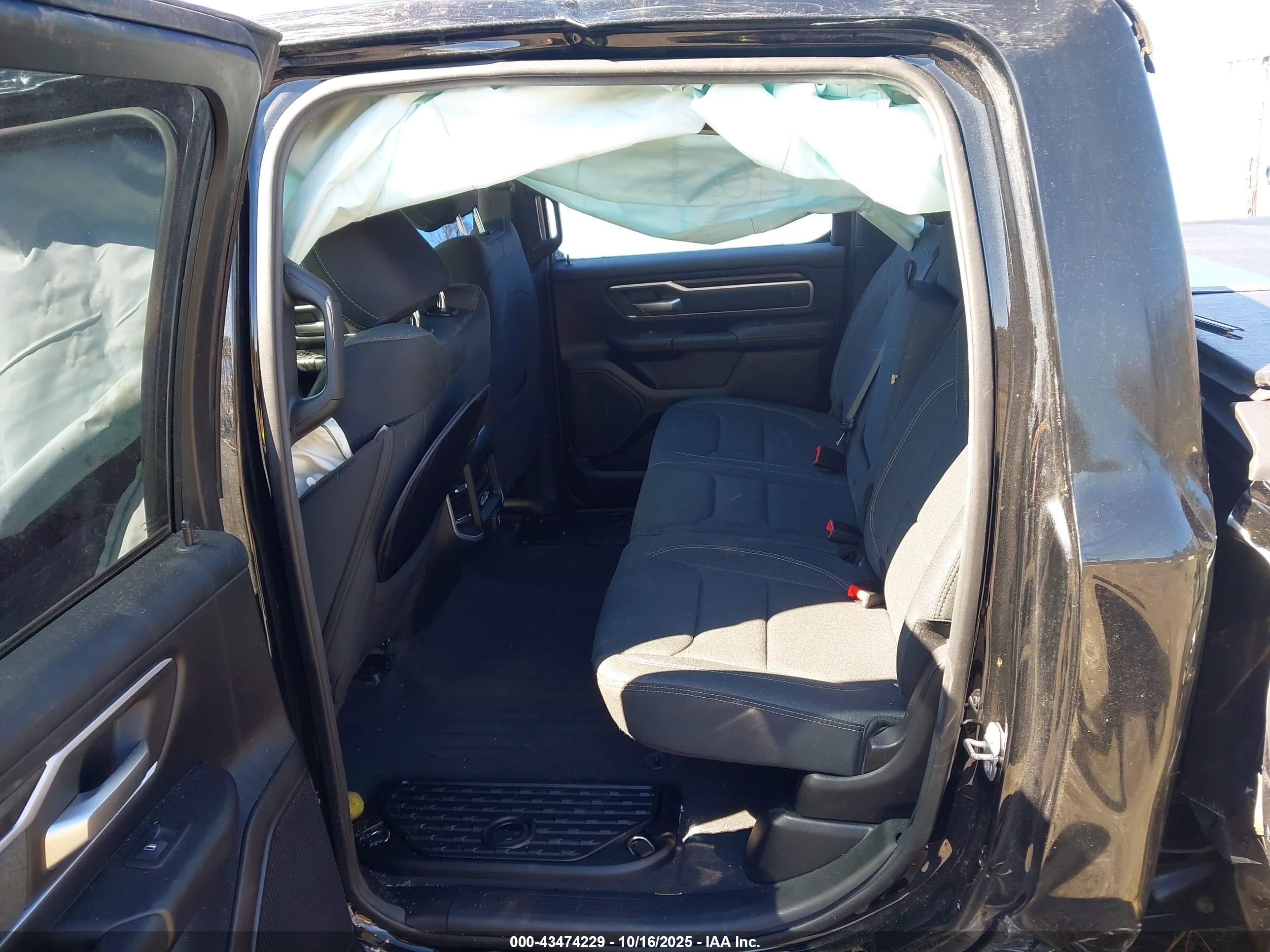RAM 1500 image 8