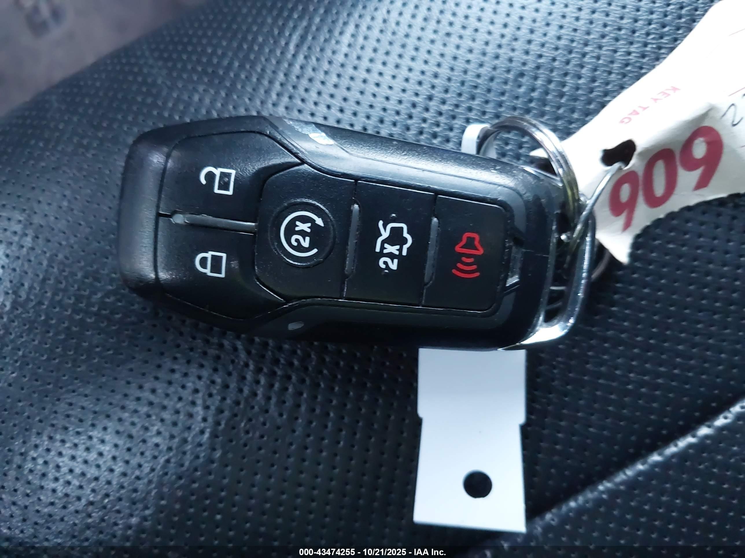 LINCOLN MKZ image 11