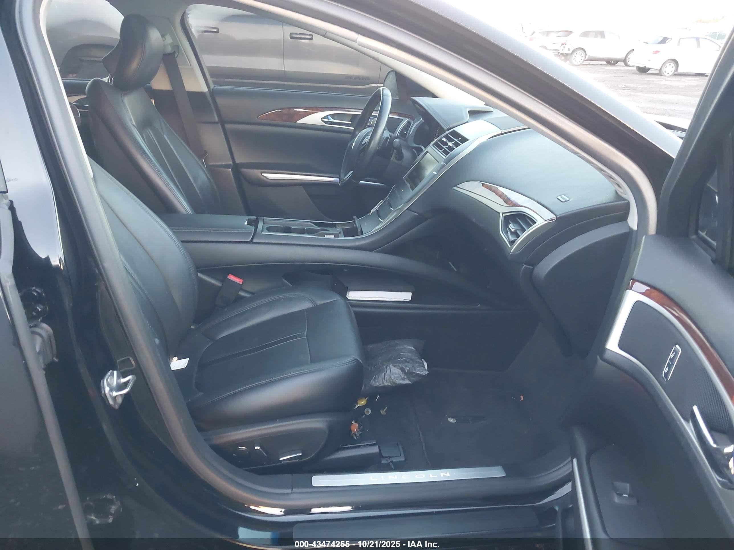 LINCOLN MKZ image 5